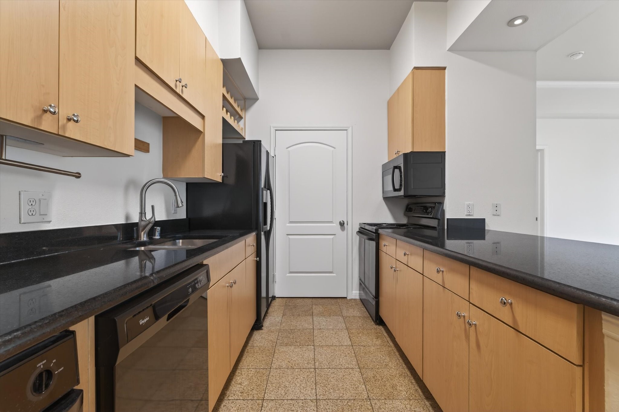 3225 Turtle Creek Boulevard 707