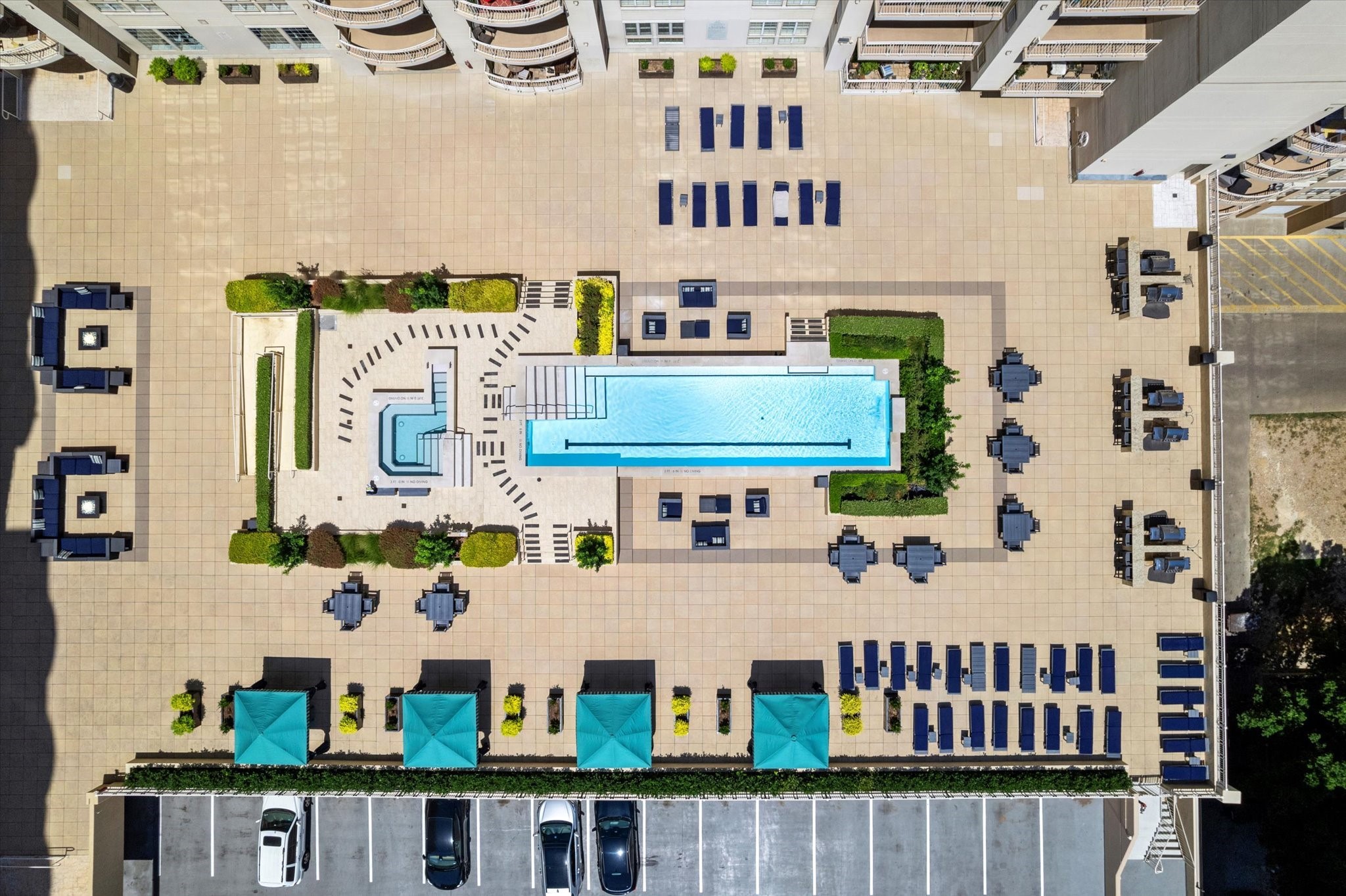 3225 Turtle Creek Boulevard 707