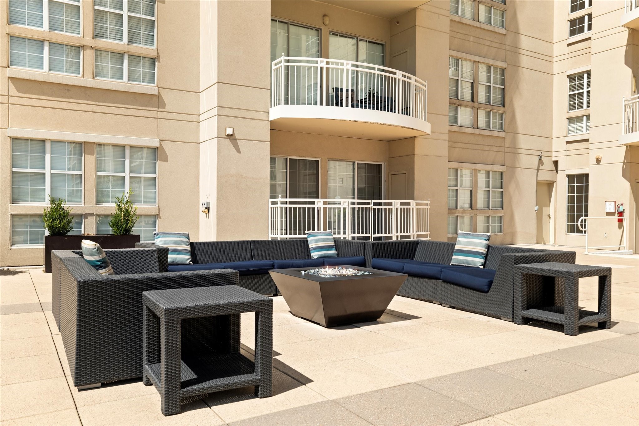 3225 Turtle Creek Boulevard 707