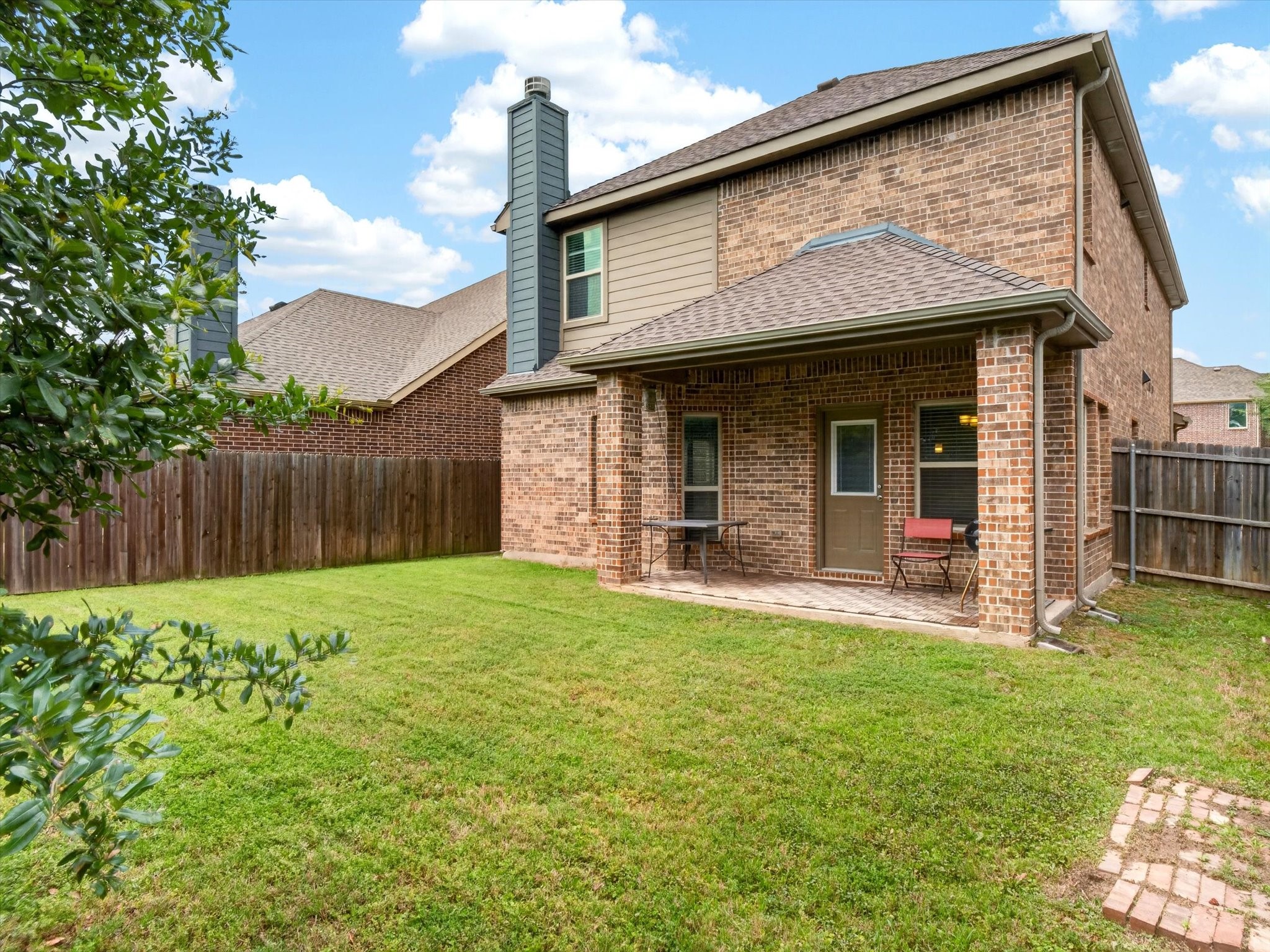 620 Crowell Drive