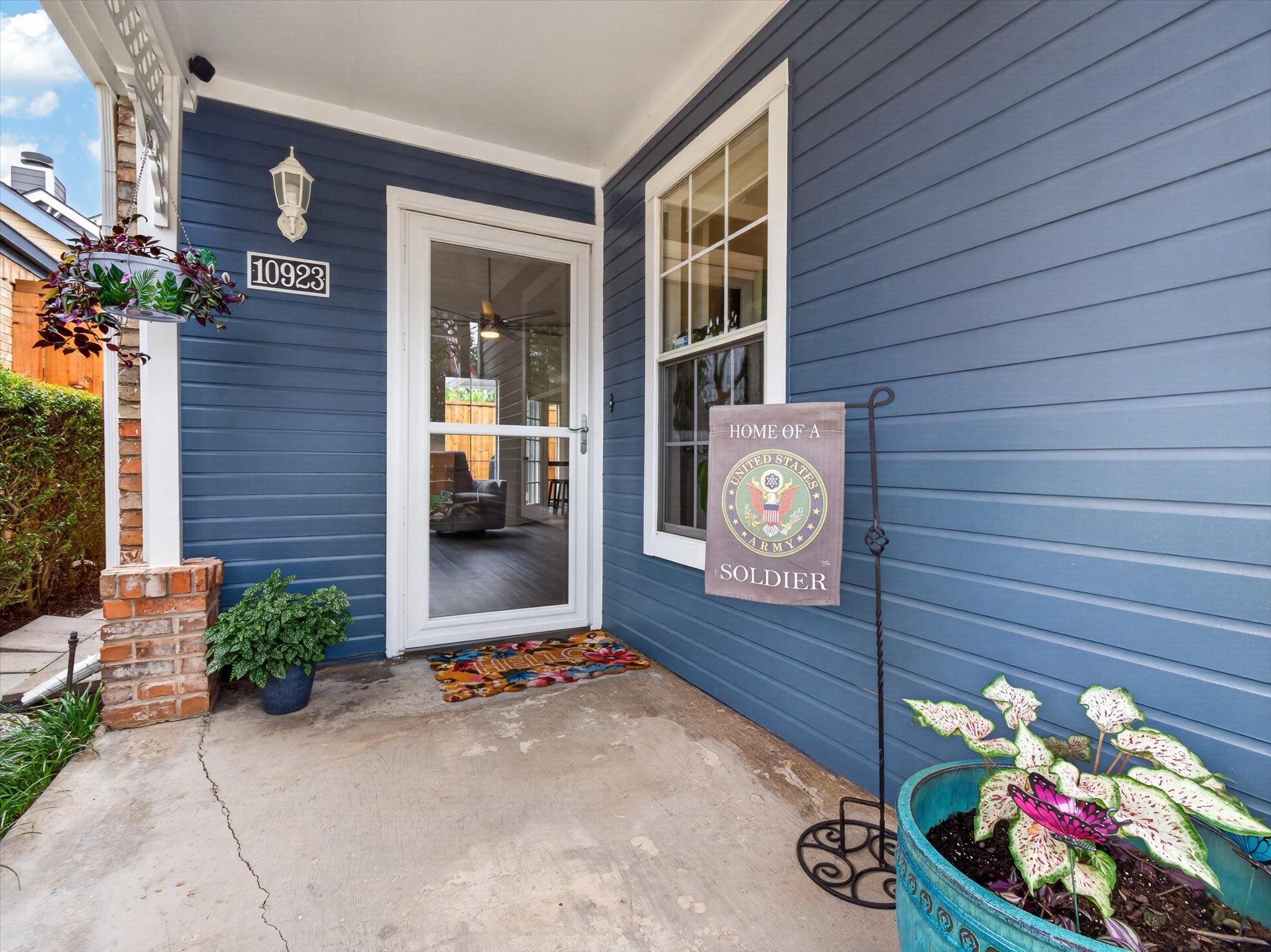 10923 Gable Circle
