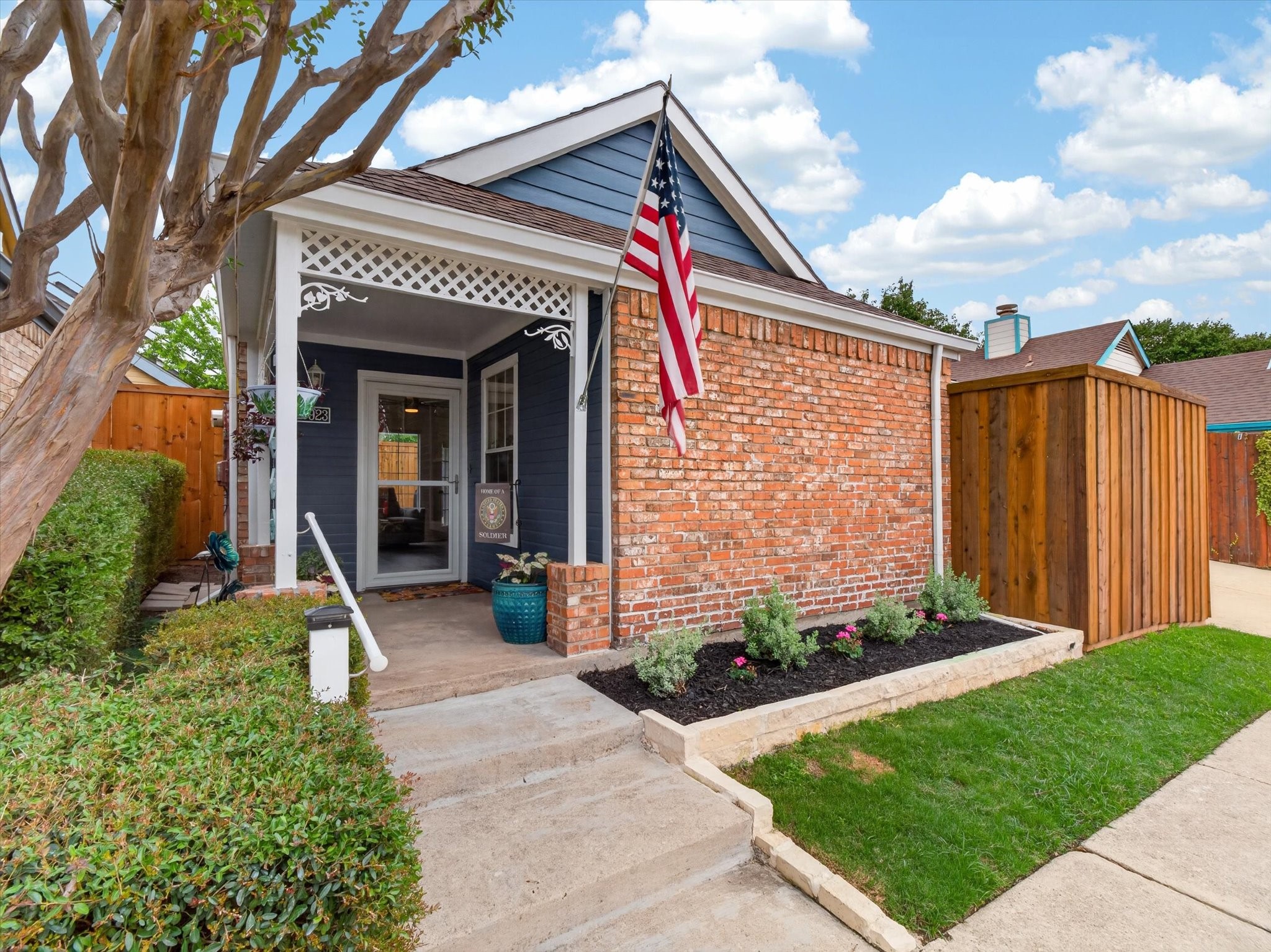 10923 Gable Circle