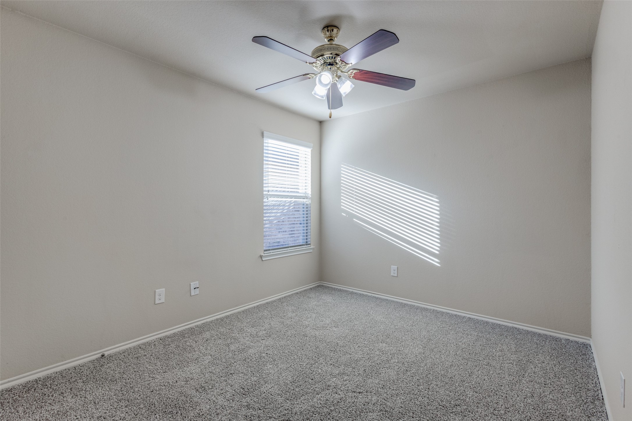 1309 Jasper Crossing