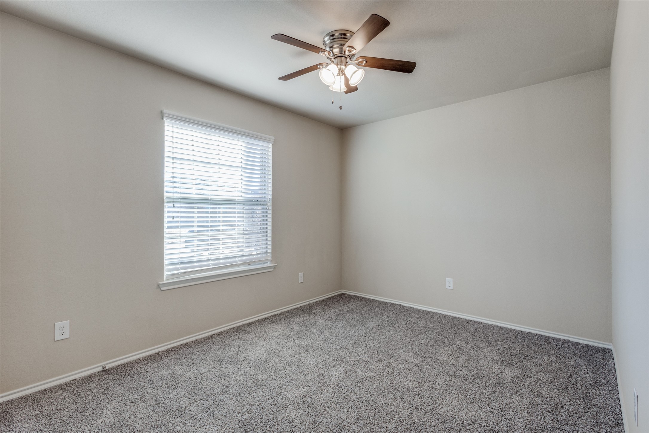 1309 Jasper Crossing
