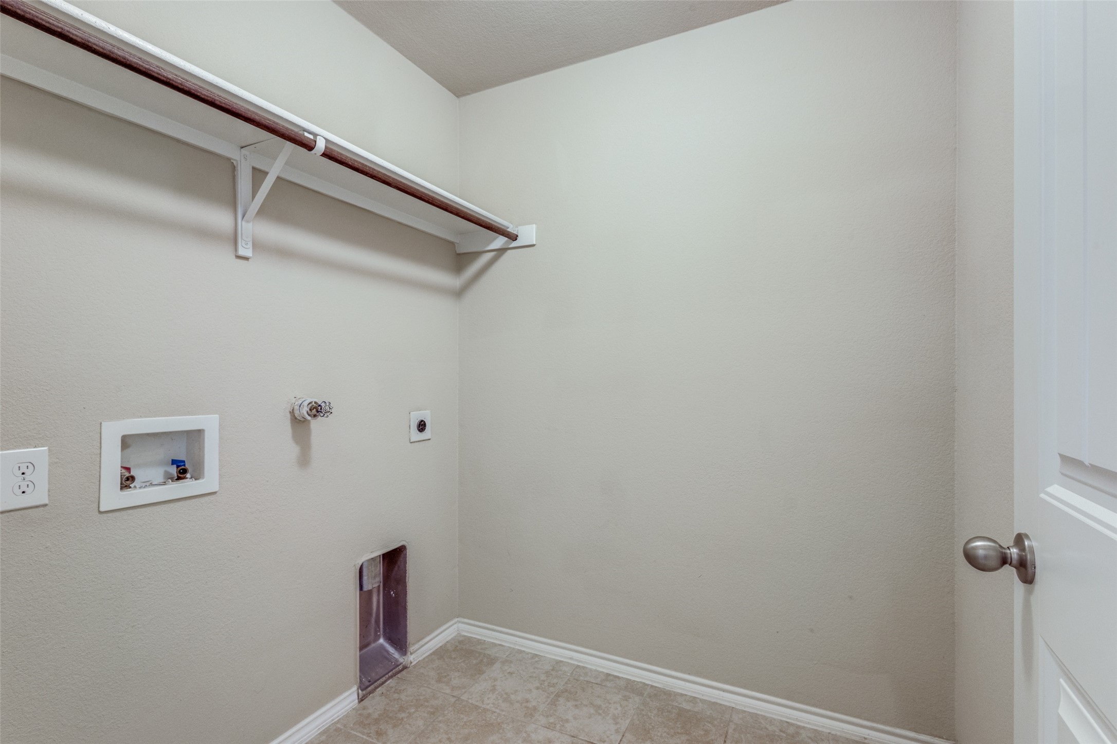 1309 Jasper Crossing