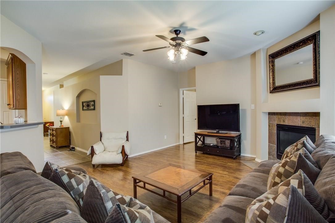 2808 Cypress Point Drive