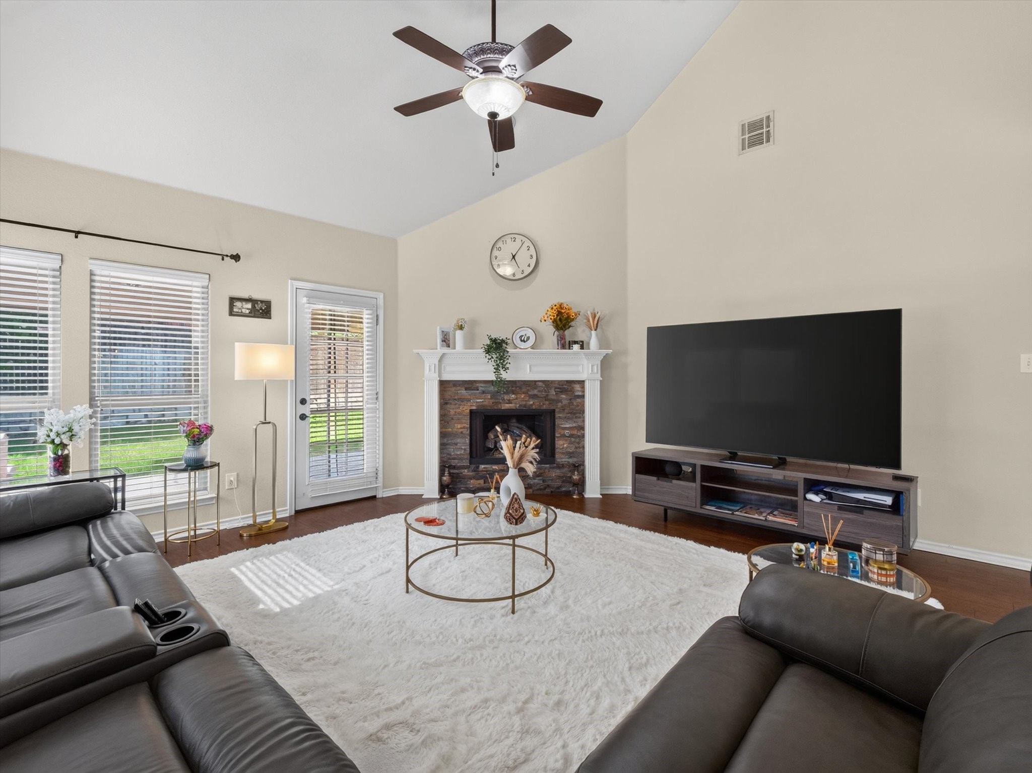 7912 Riverwalk Trail