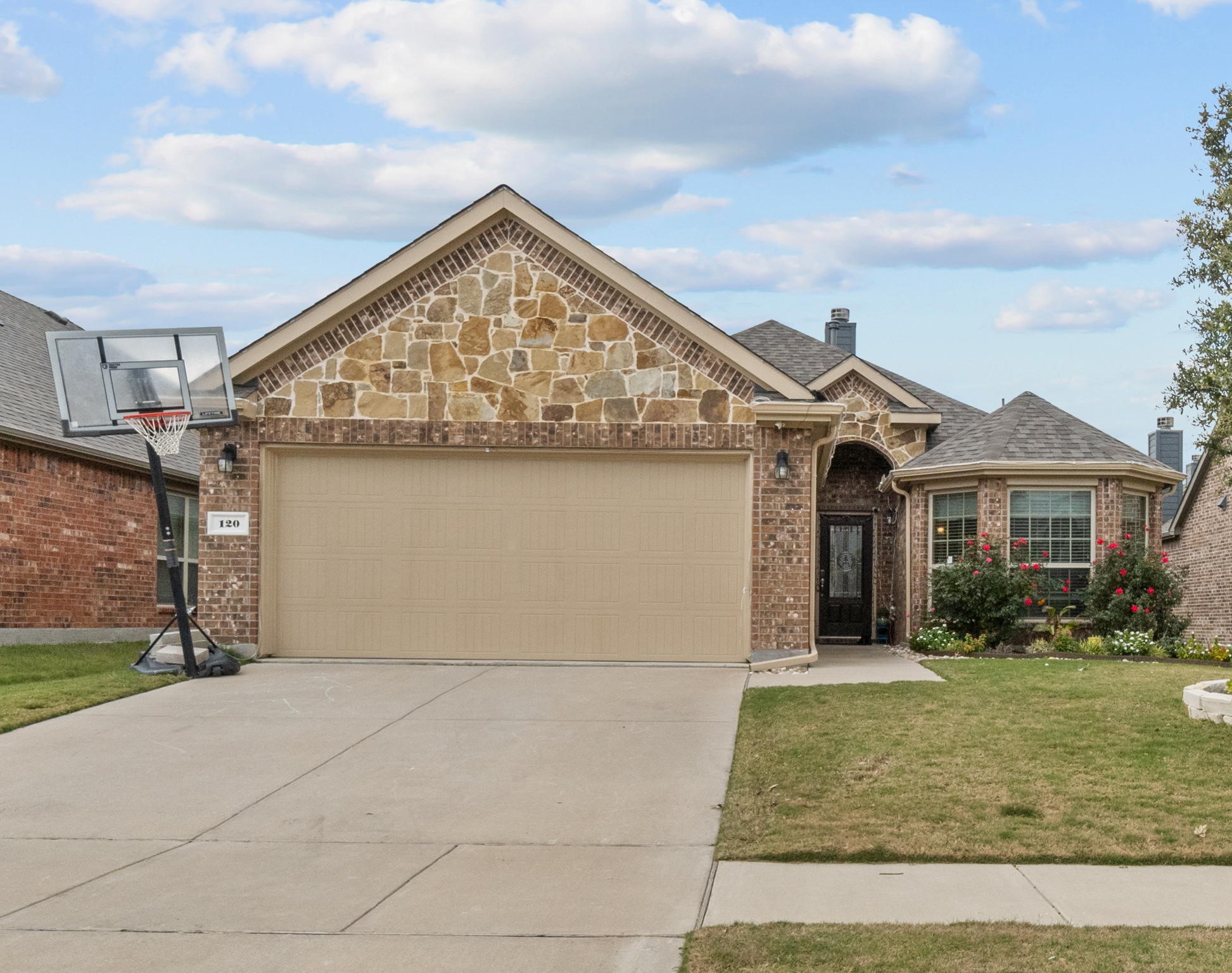 120 Rustic Oak Lane