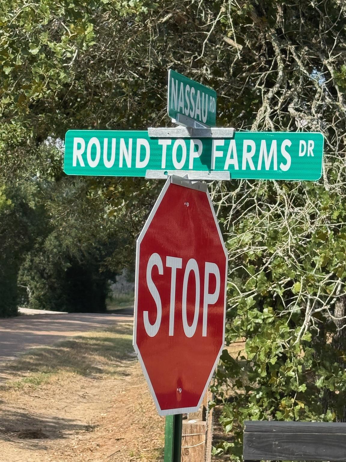 8 Round Top Farms Drive