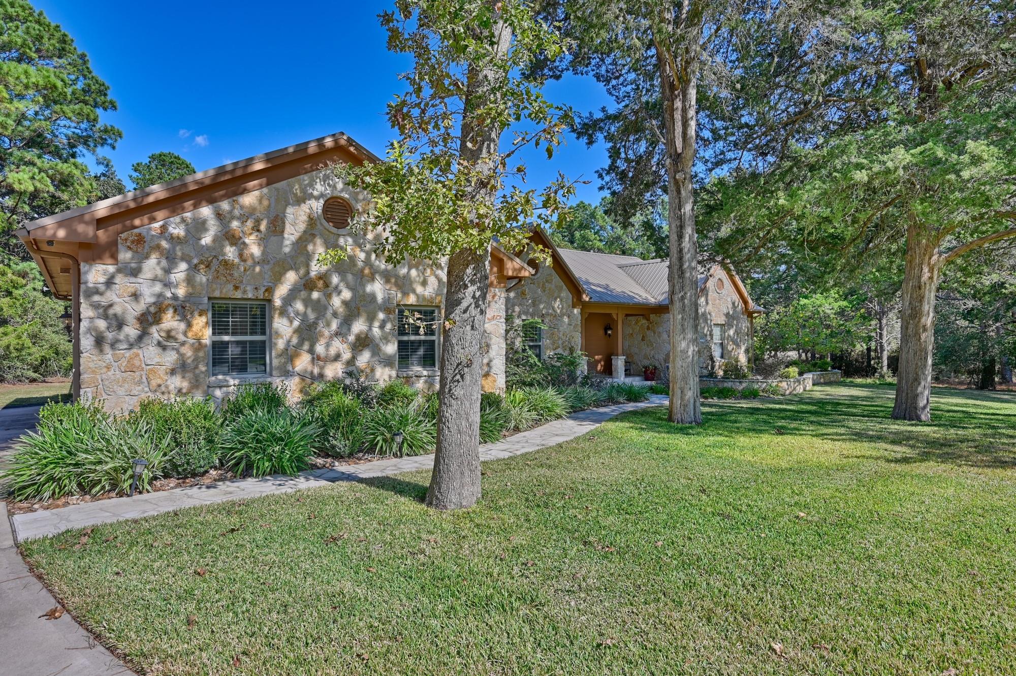 404 Saint Andrews Drive