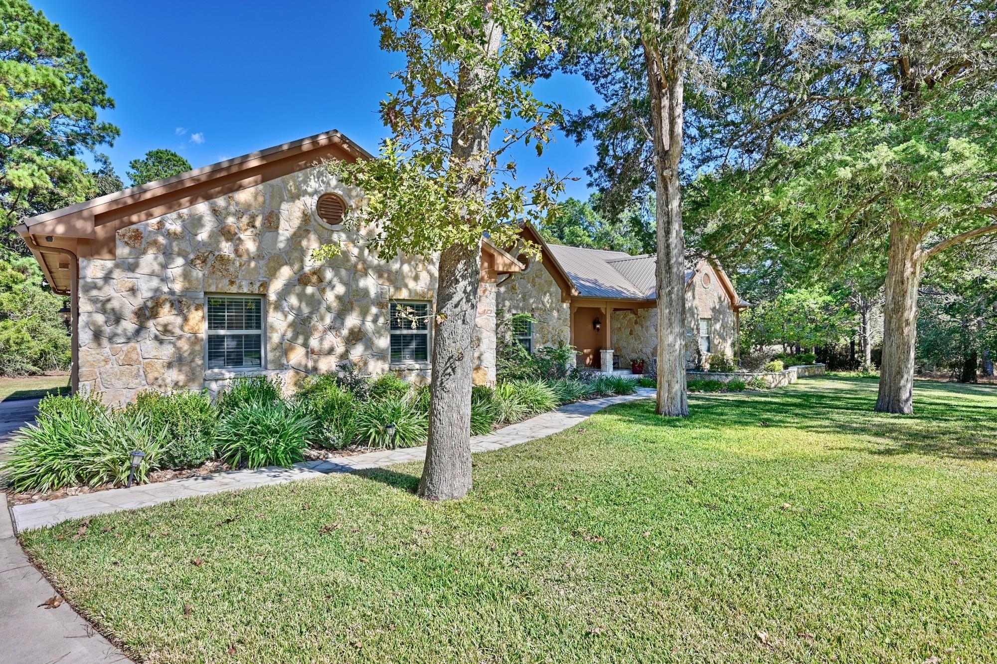 404 Saint Andrews Drive