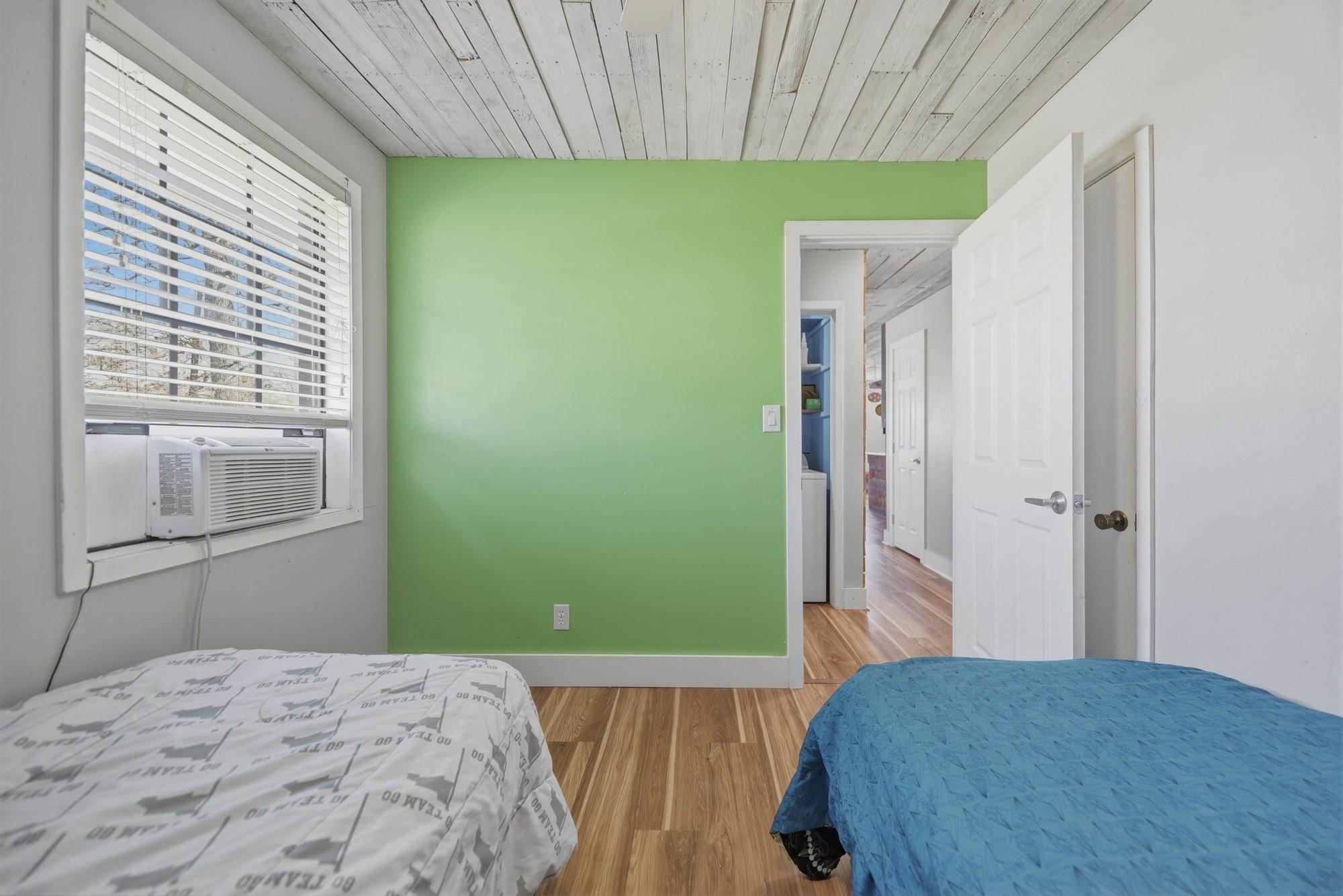 514 Forest Oak Drive