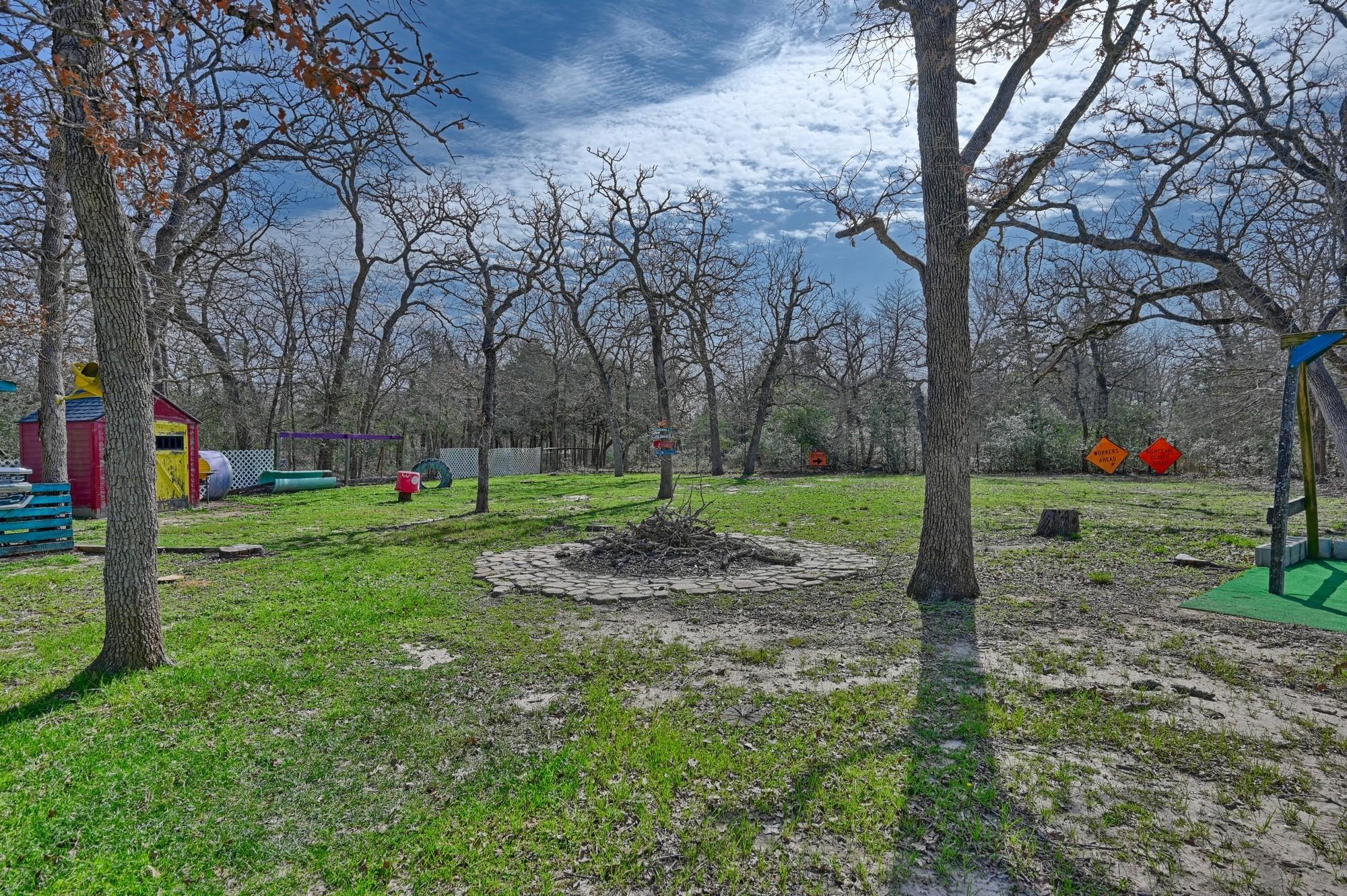 514 Forest Oak Drive