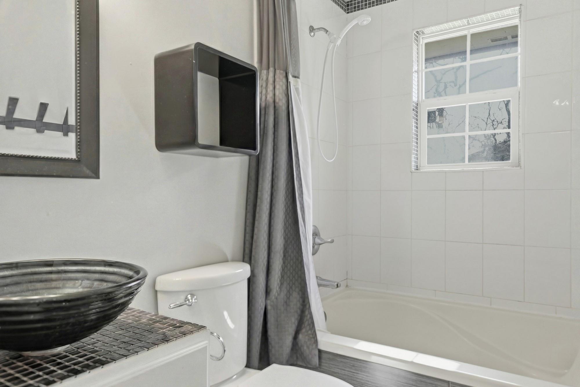 514 Forest Oak Drive