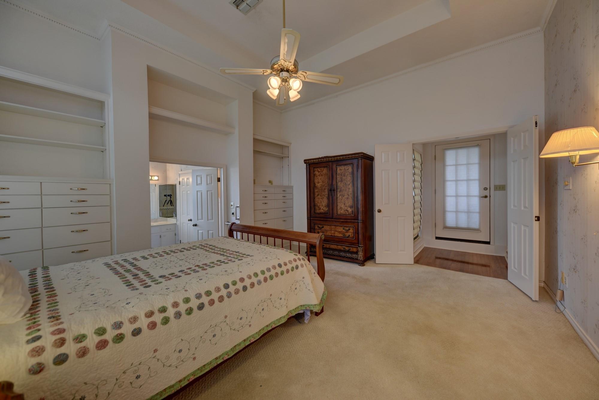 1552 Holub Road