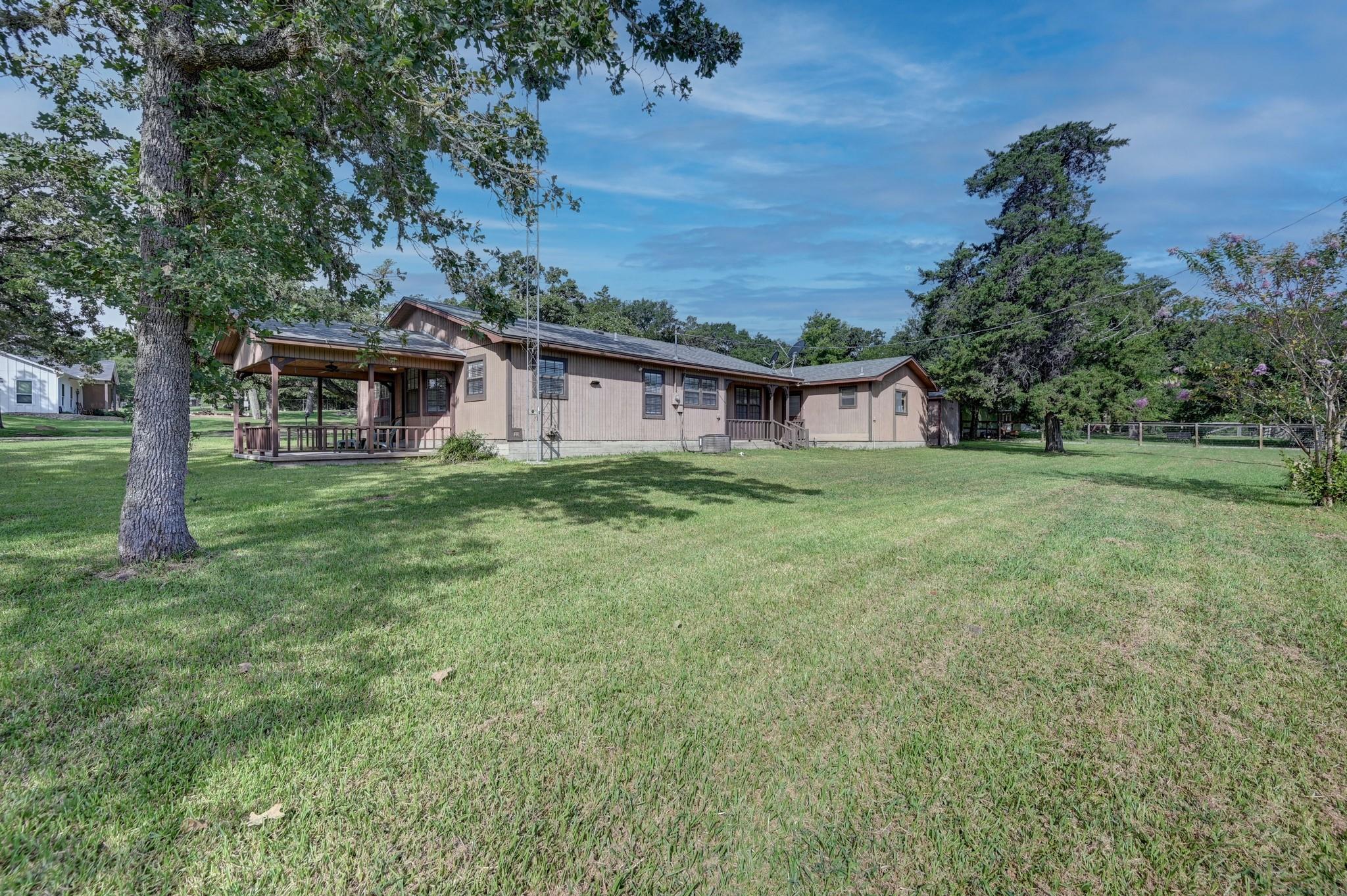 9470 Lake Forest Circle