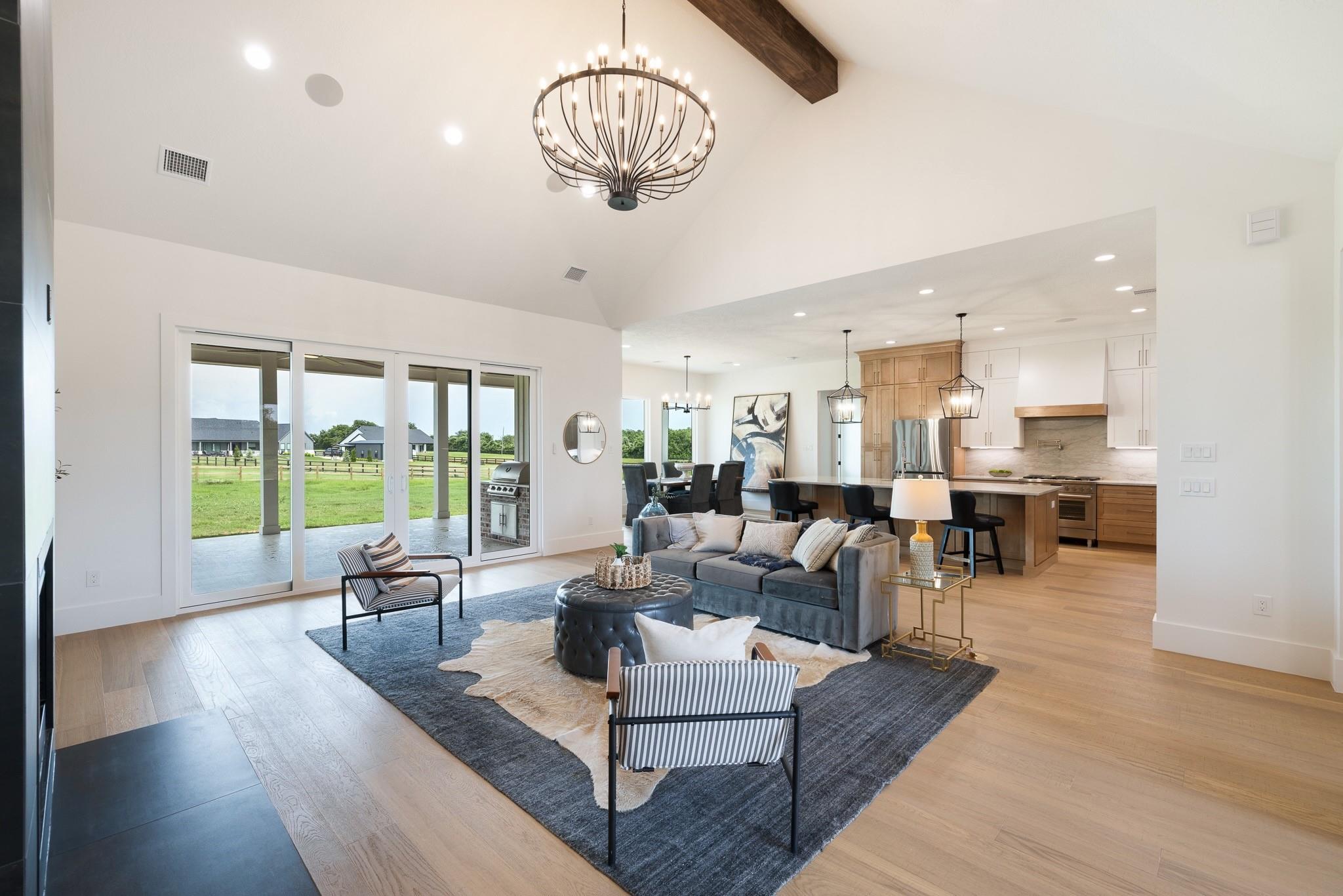1176 Bluebonnet Ridge
