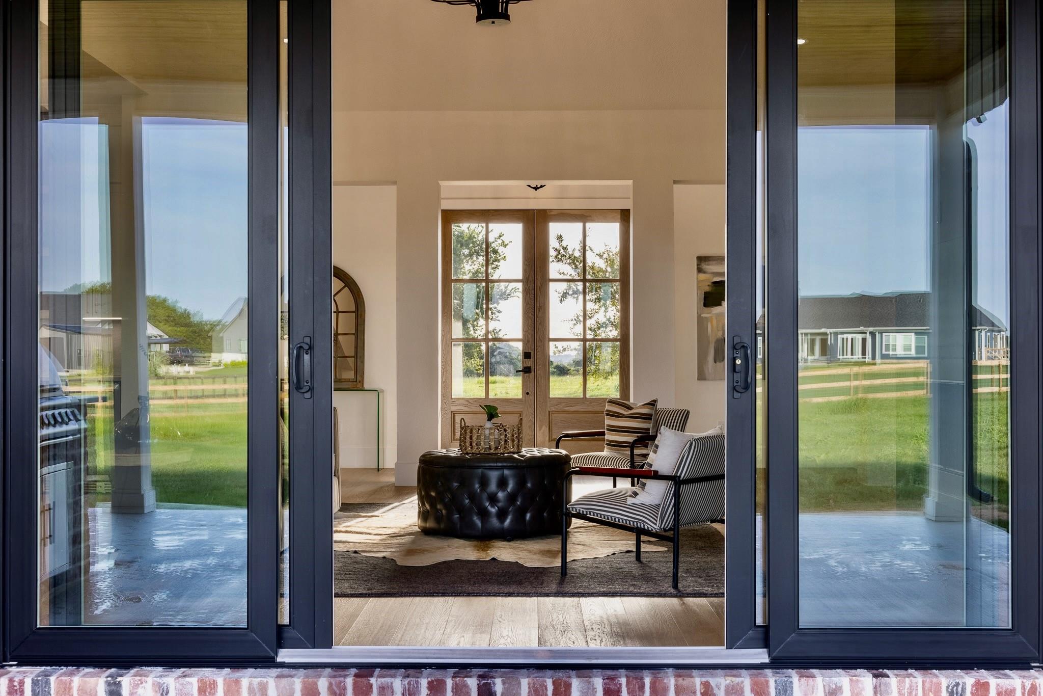 1176 Bluebonnet Ridge