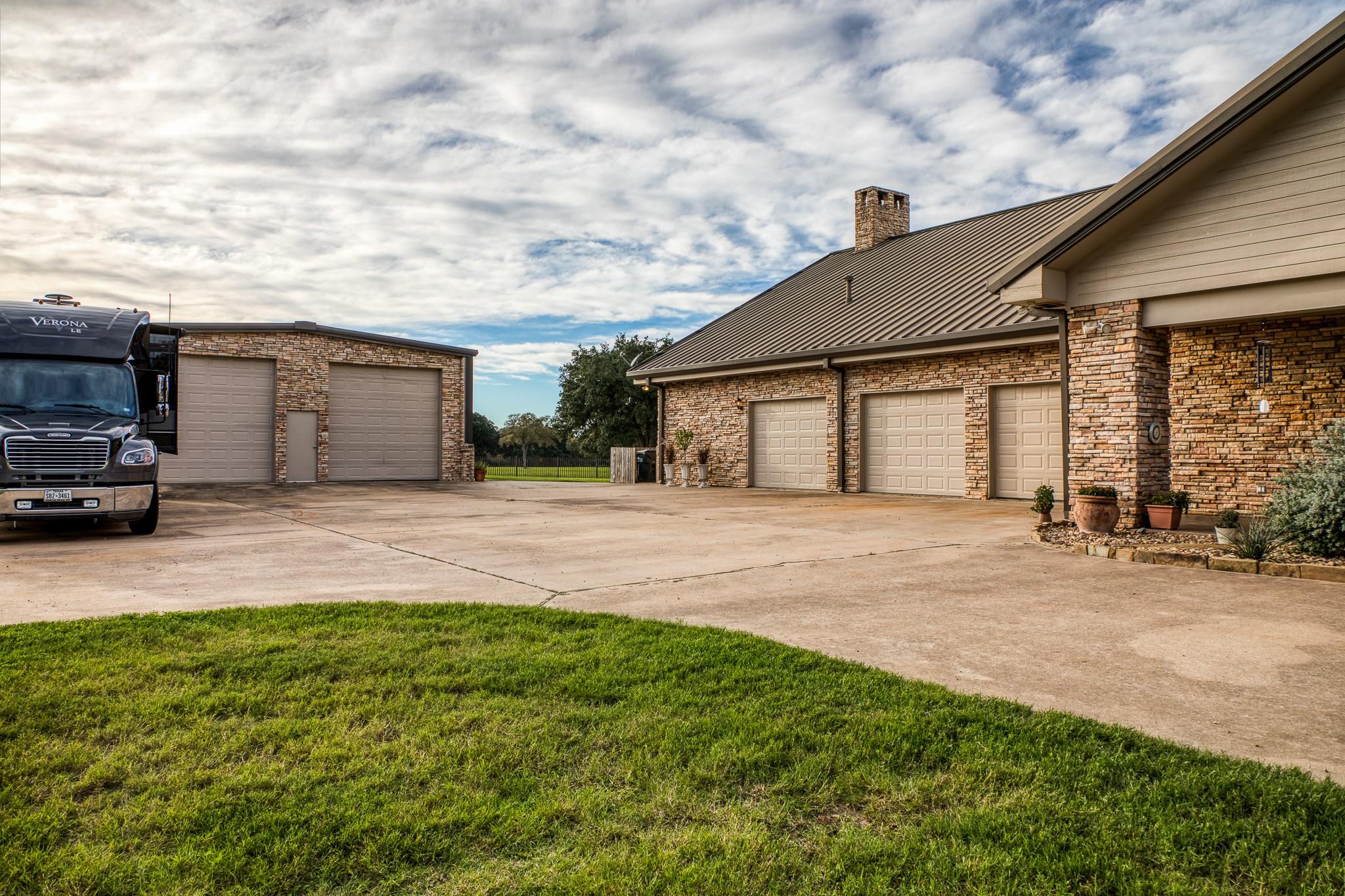 1224 Haines Road