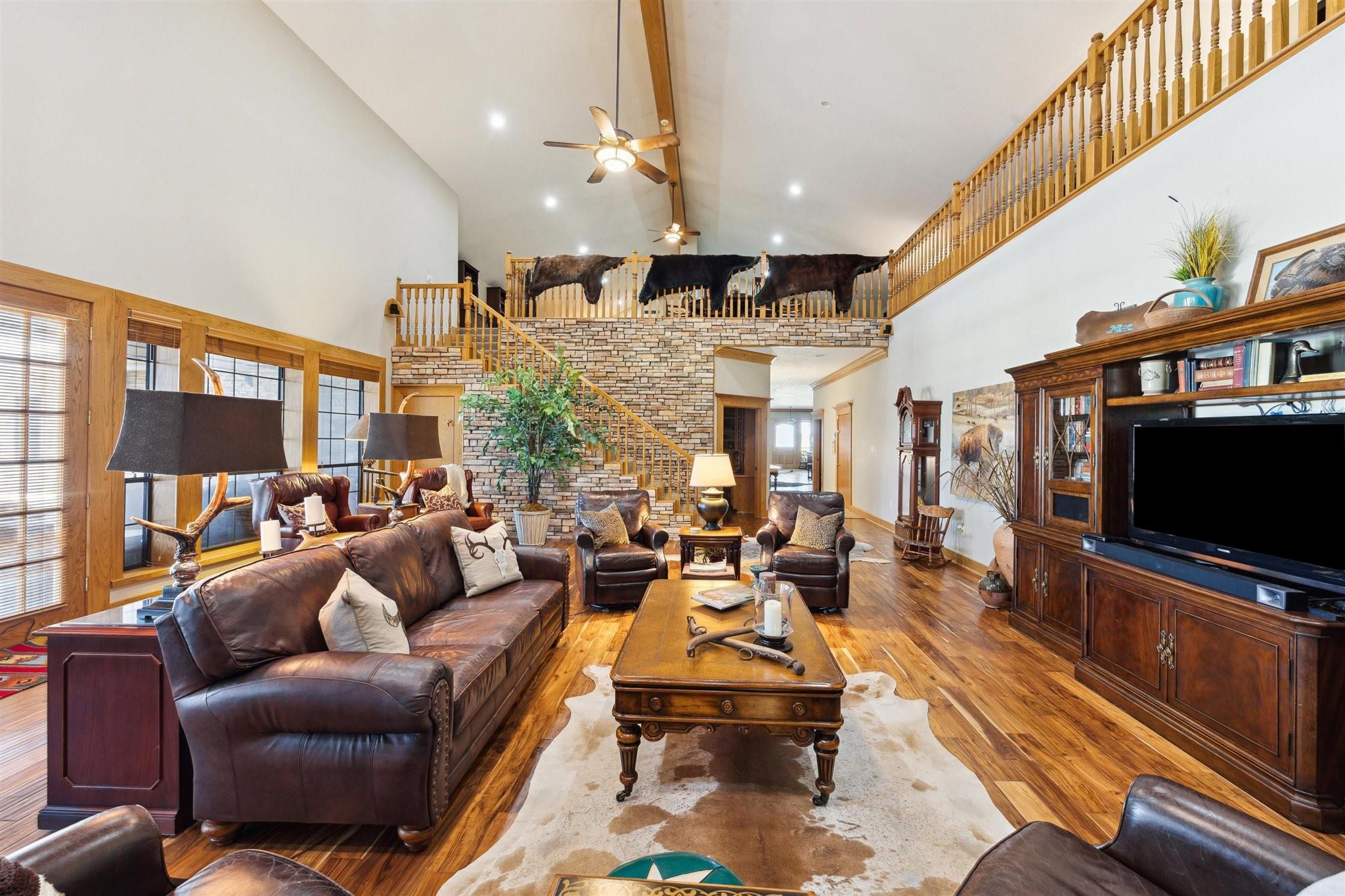 1224 Haines Road