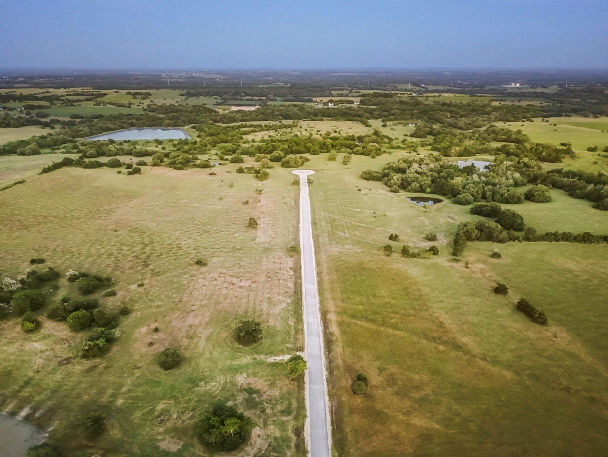 16 Round Top Farms Drive