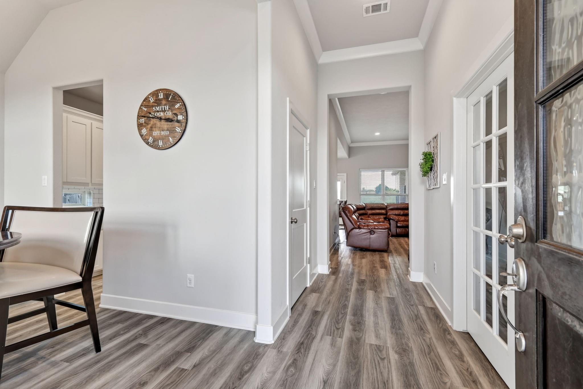 1501 Timber Oaks Drive