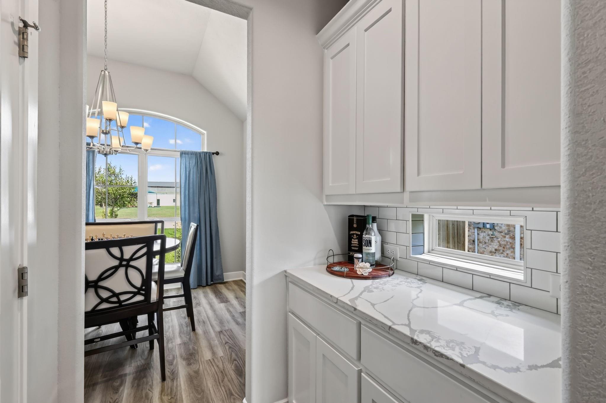 1501 Timber Oaks Drive