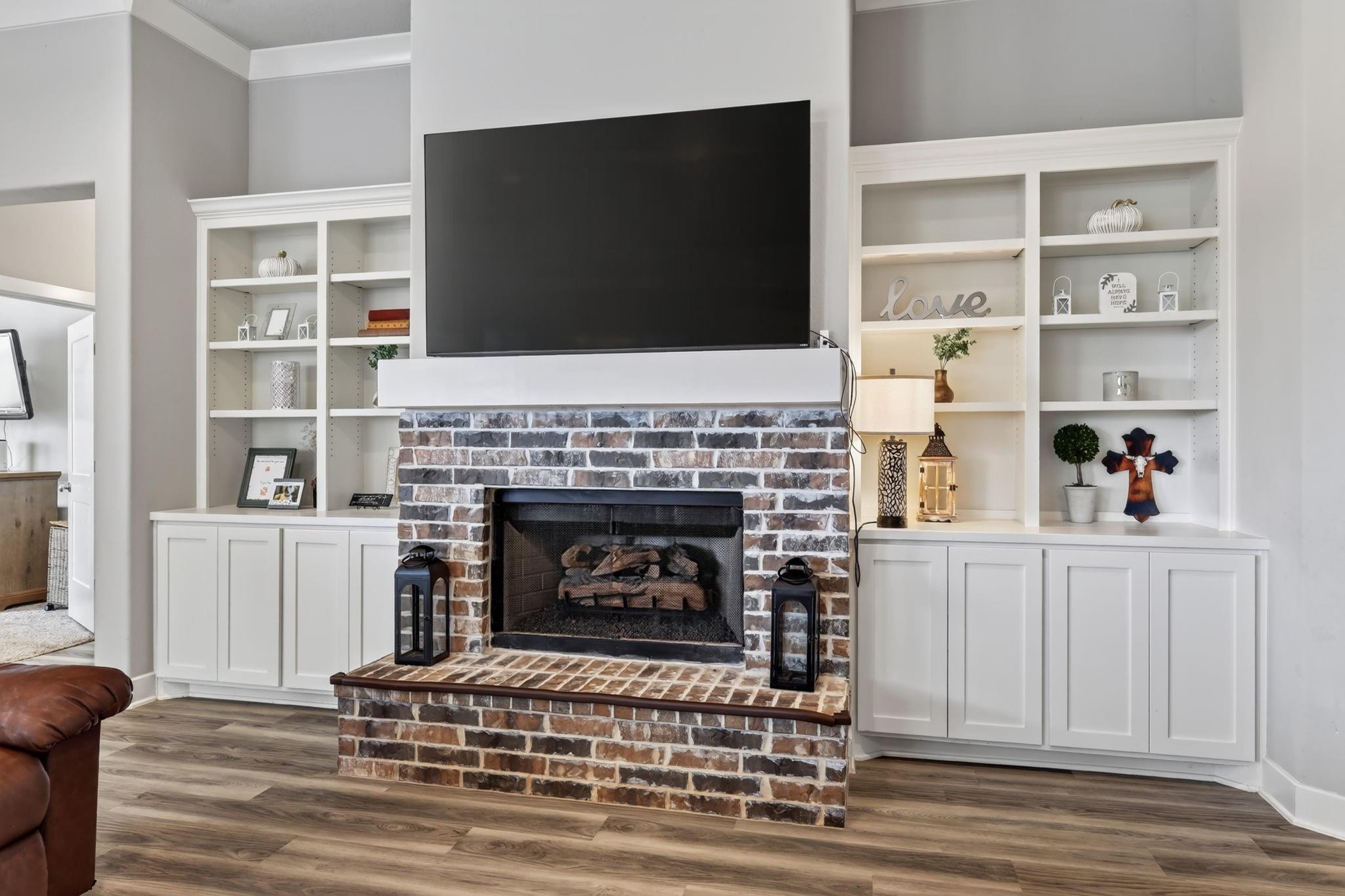 1501 Timber Oaks Drive