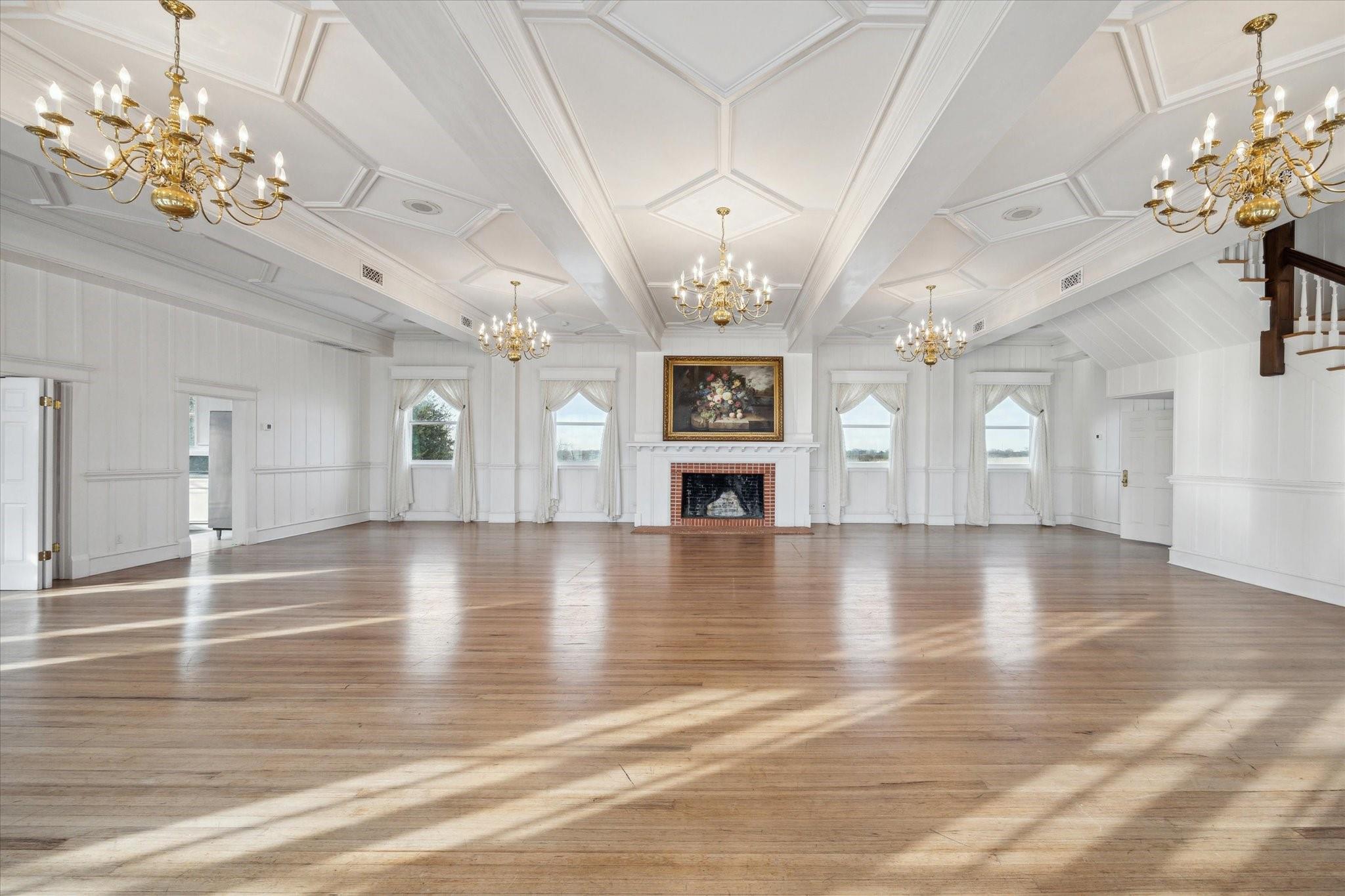 3401 Us Highway 290 E