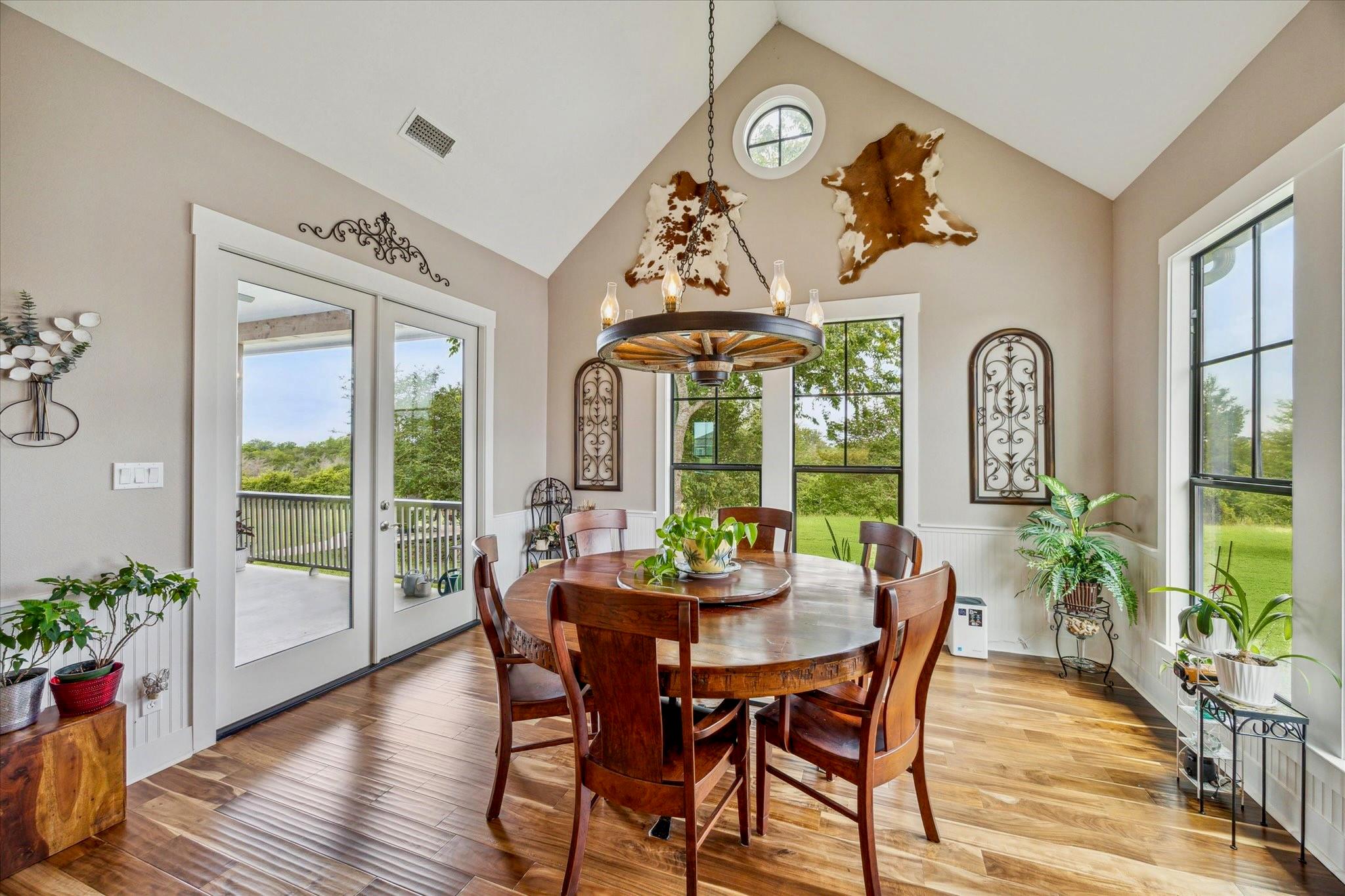1932 Chappell Ridge Lane
