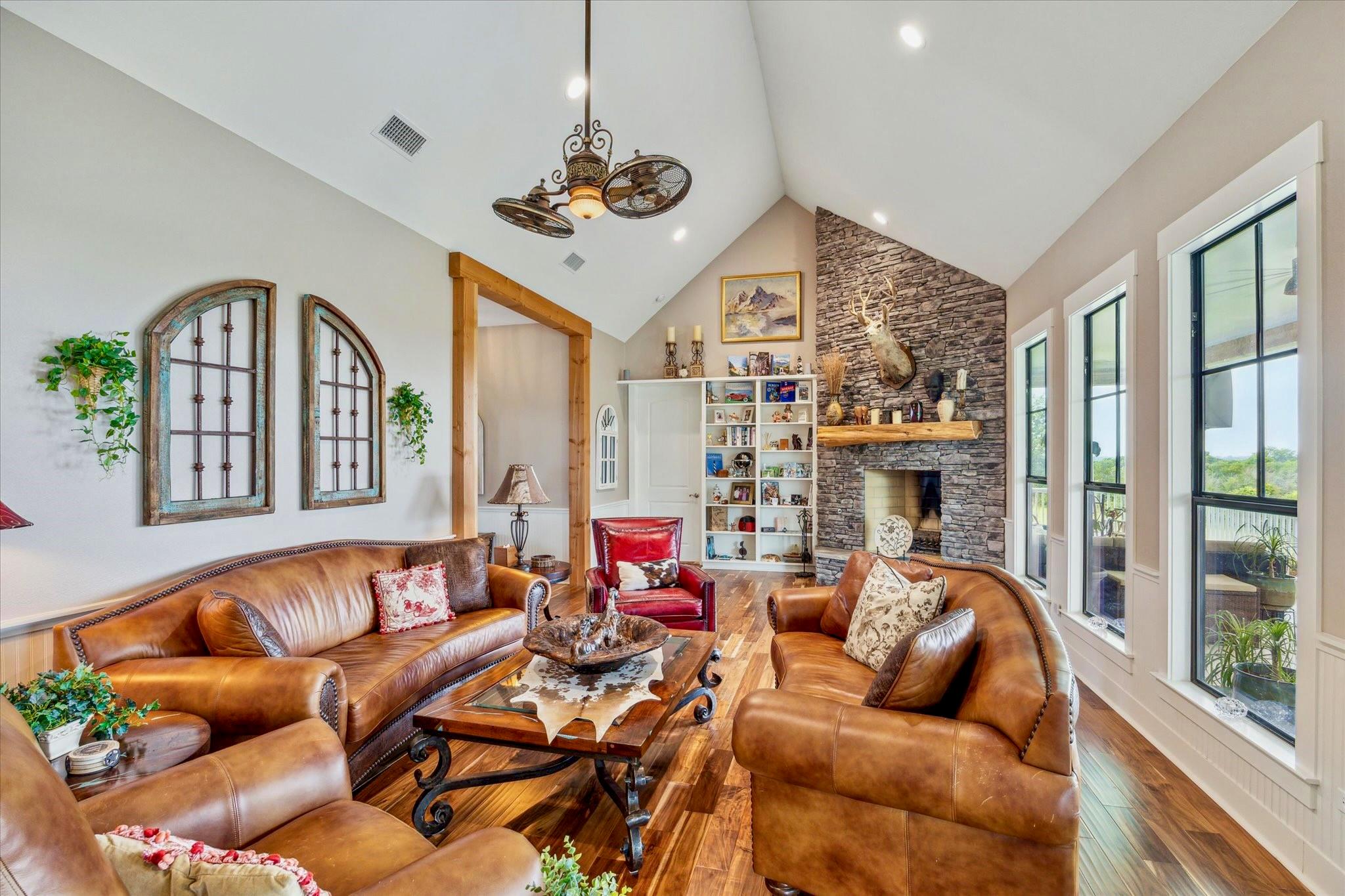 1932 Chappell Ridge Lane