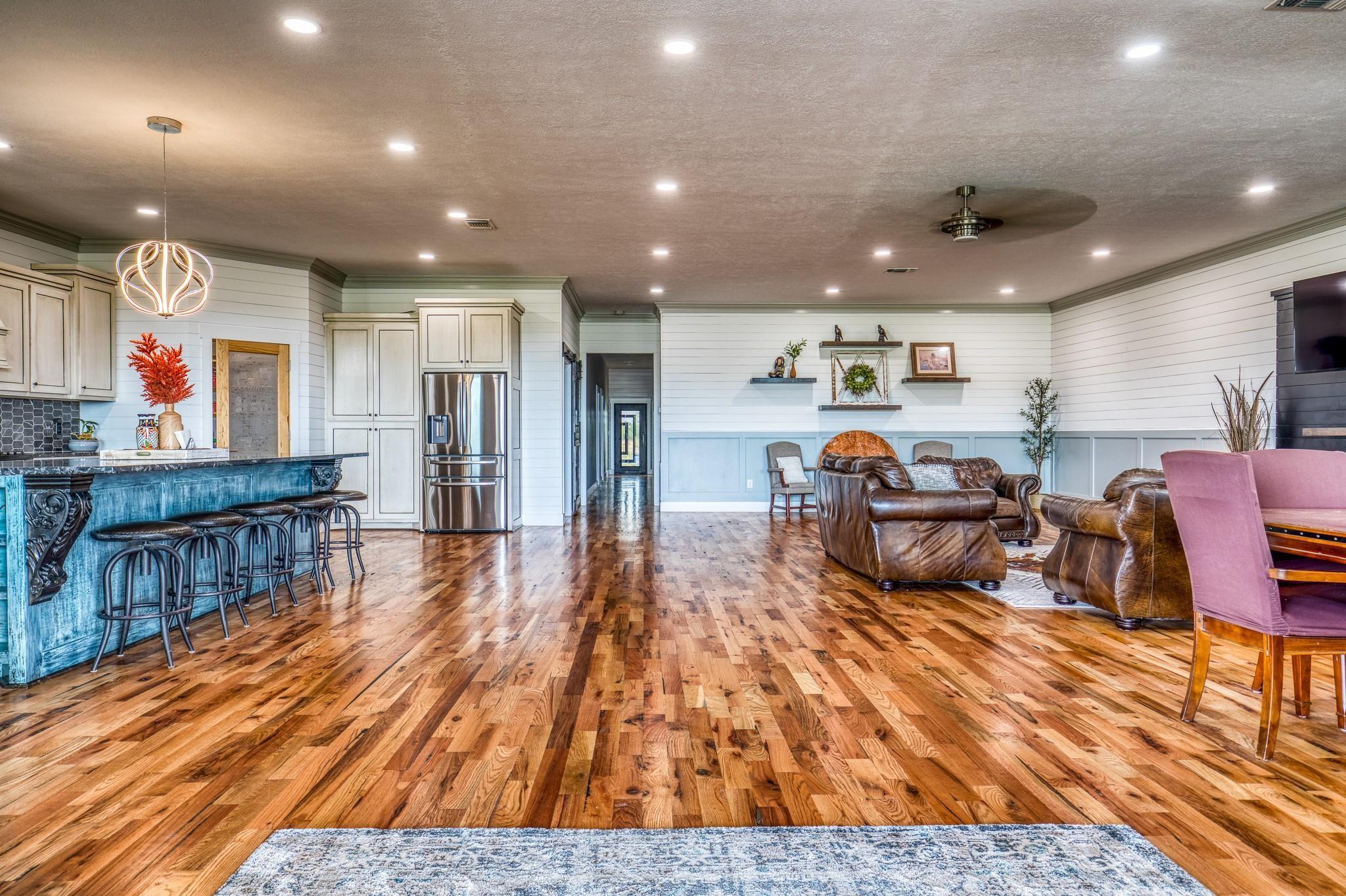 11234 N Loop Road