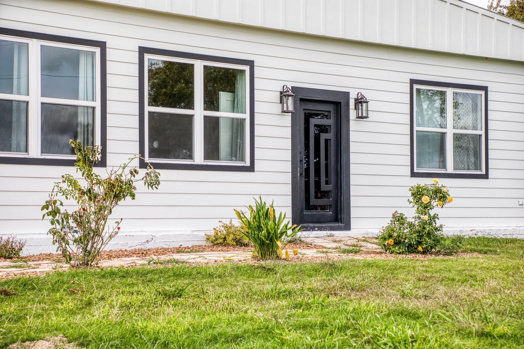 11234 N Loop Road