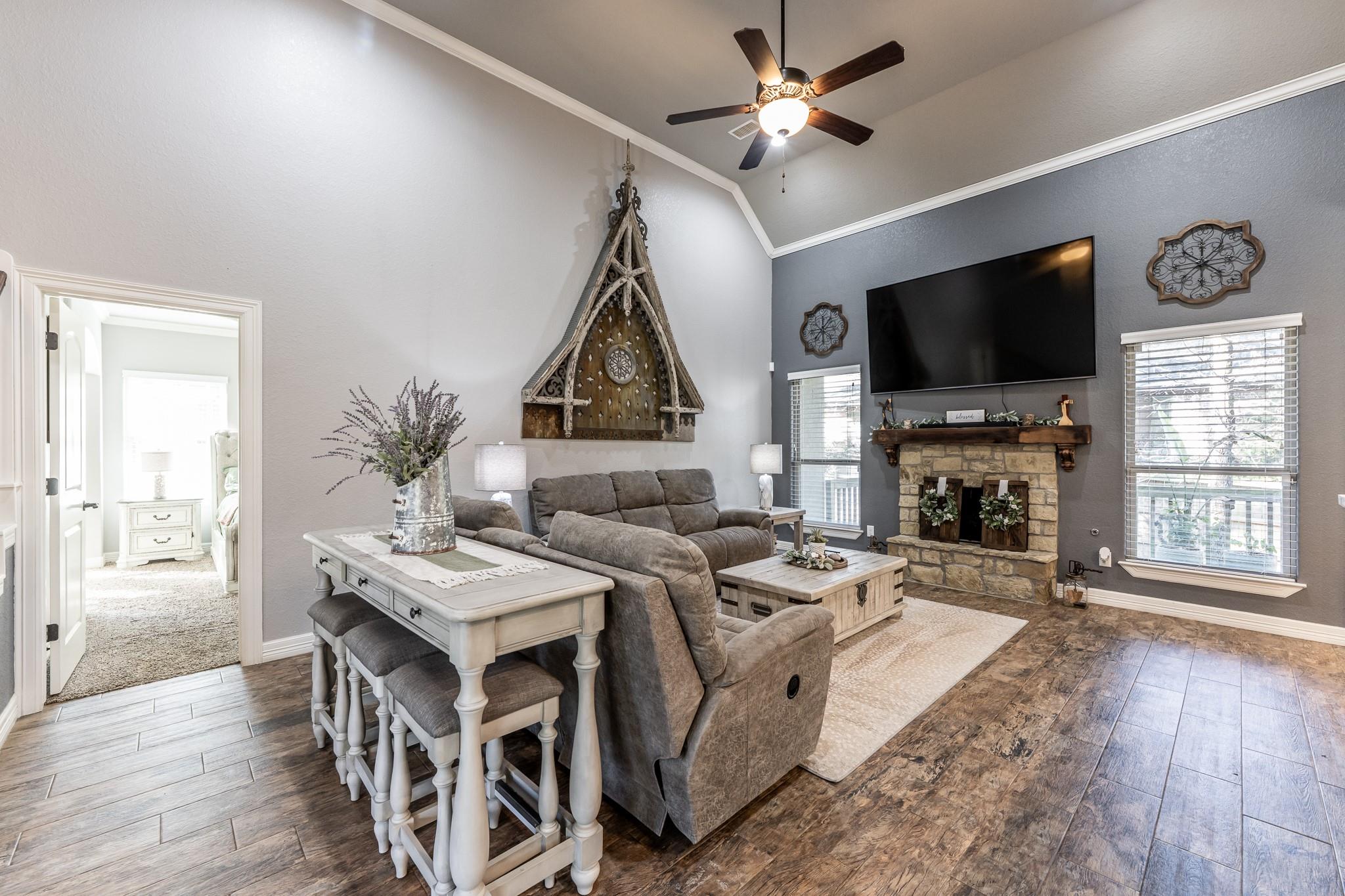 2136 Wheatstone Drive