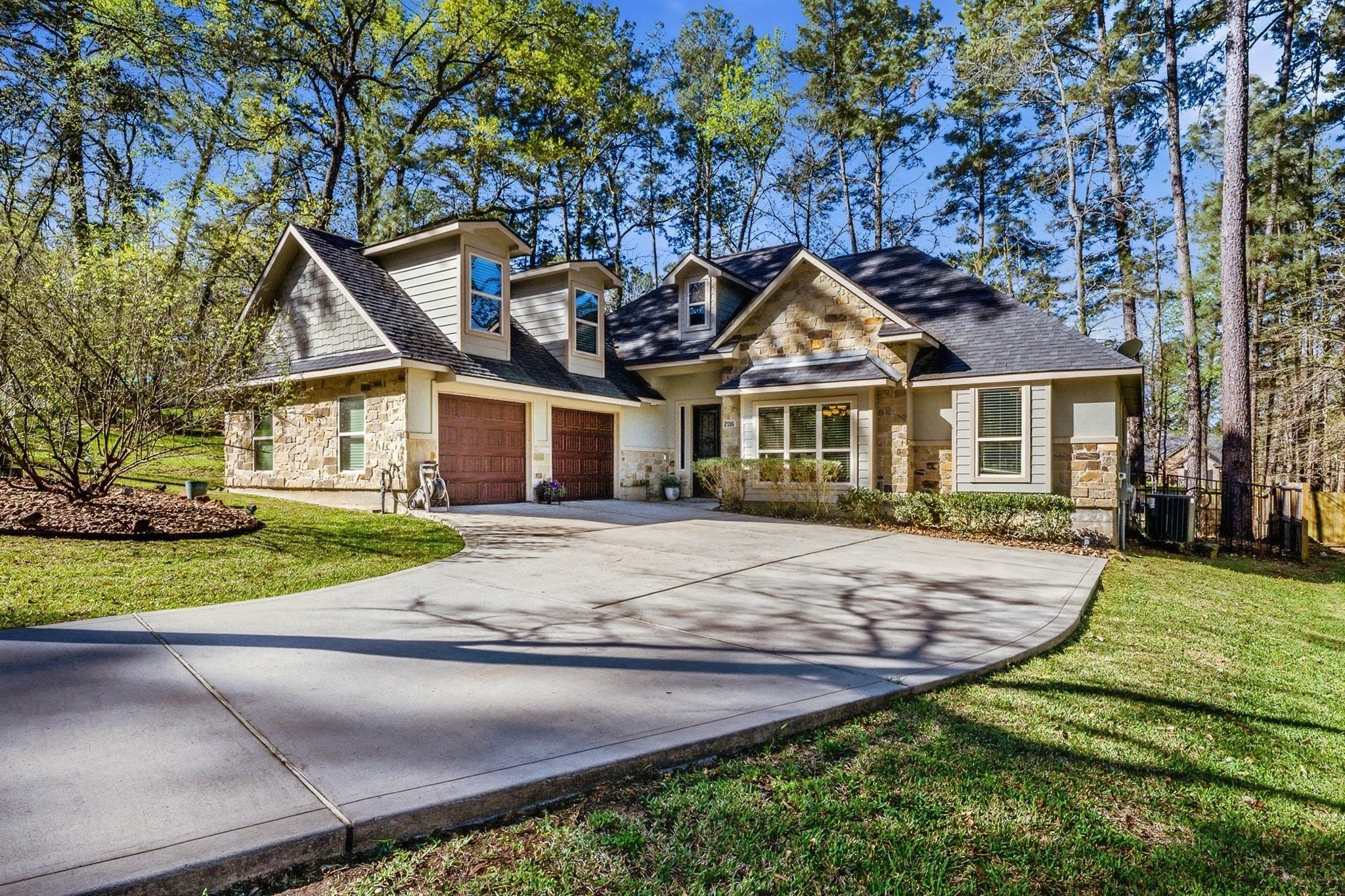 2136 Wheatstone Drive