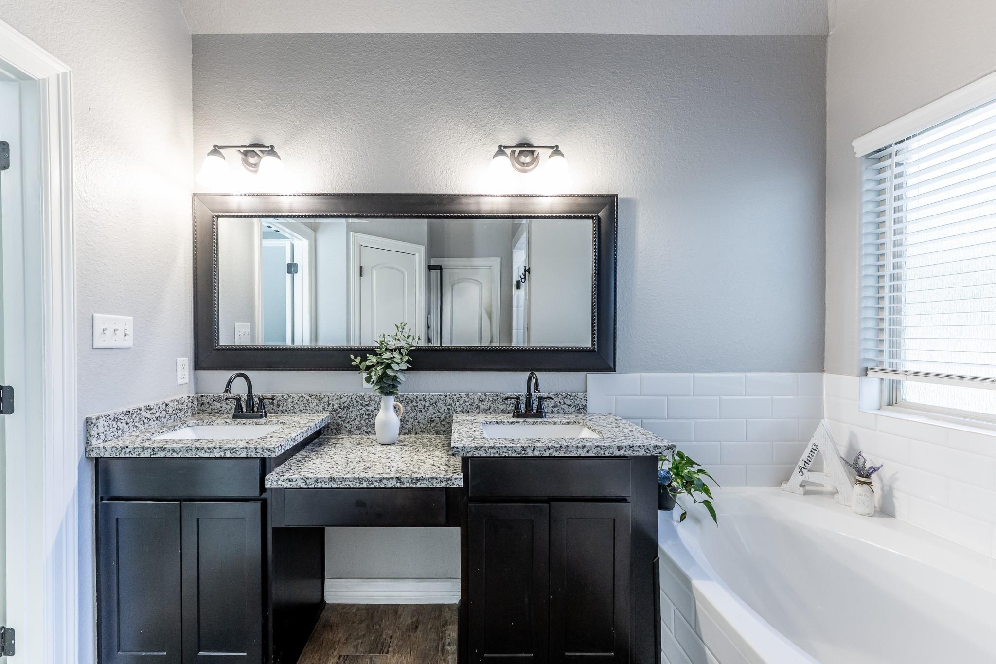 2136 Wheatstone Drive