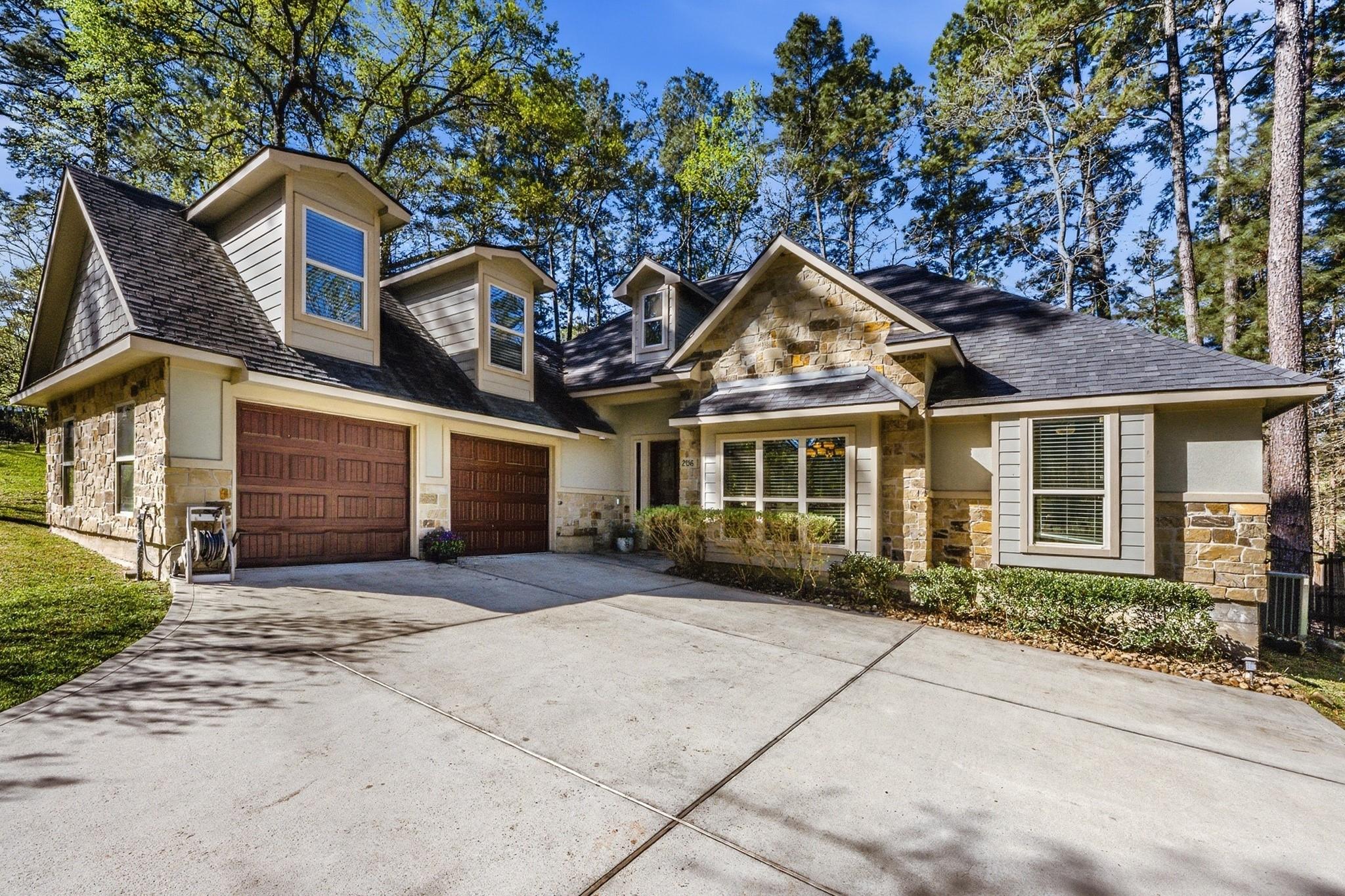 2136 Wheatstone Drive