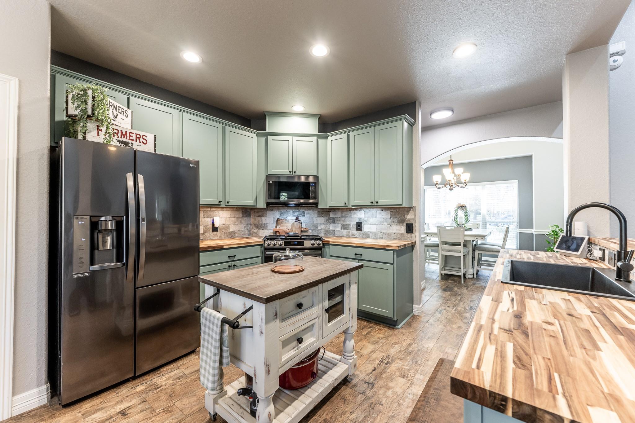 2136 Wheatstone Drive