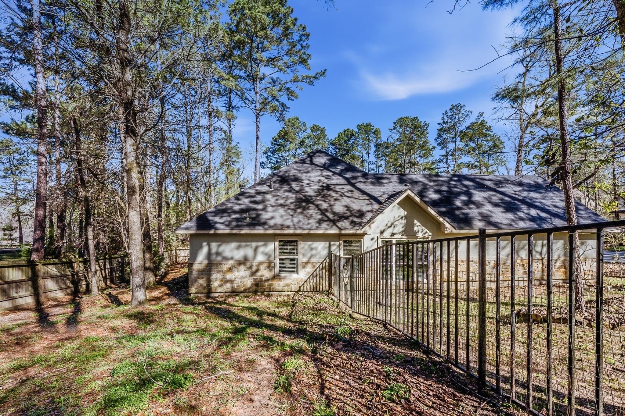 2136 Wheatstone Drive