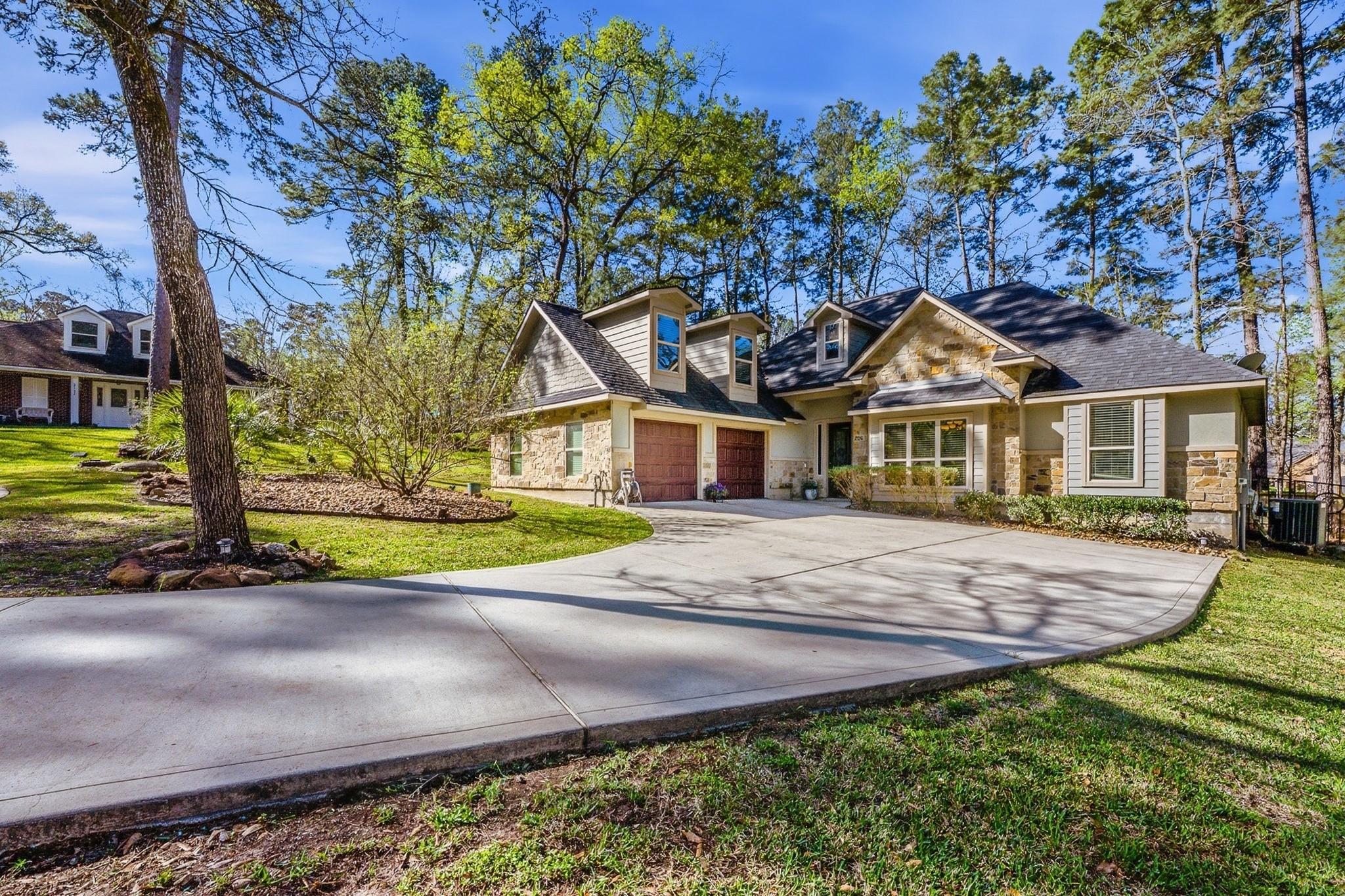 2136 Wheatstone Drive