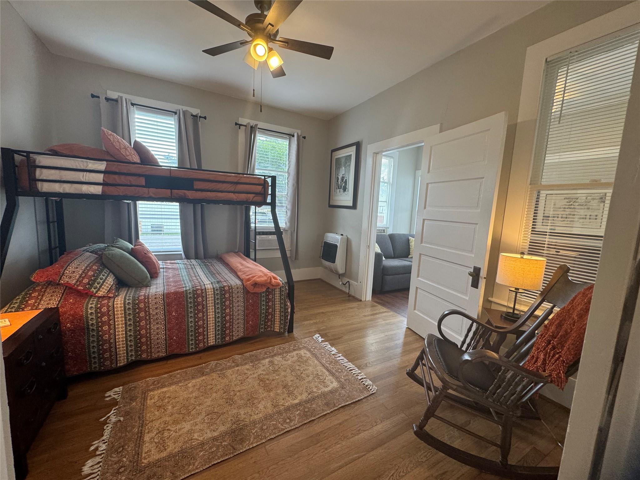 824 S Masonic Street