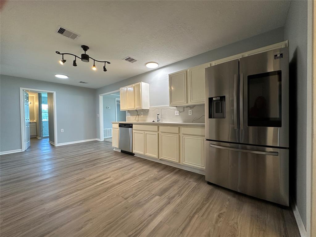 1150 Dixie Road