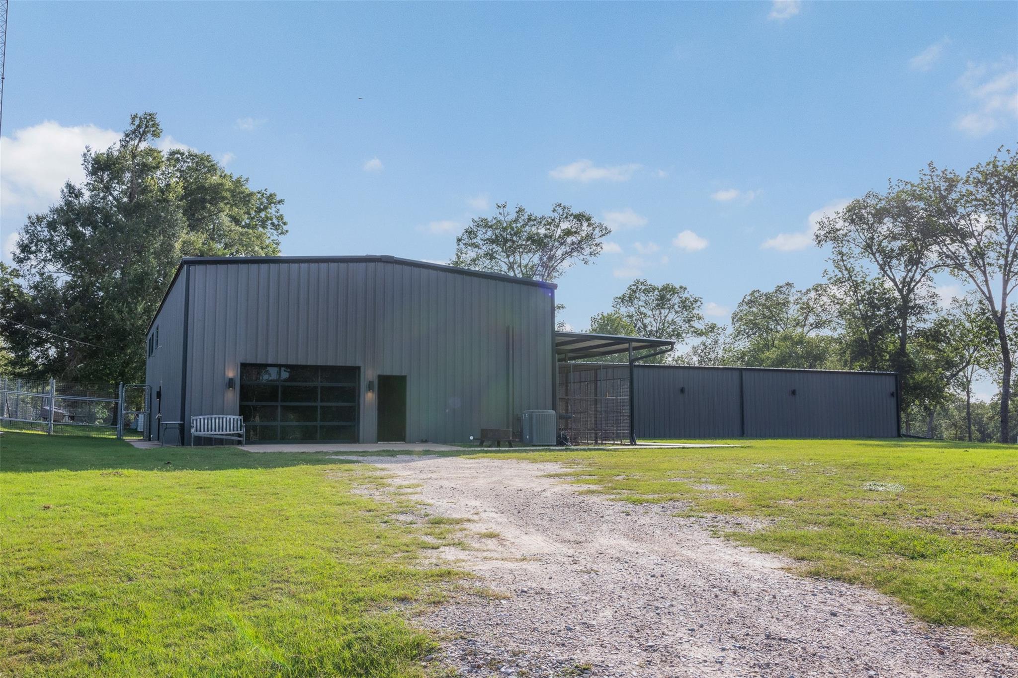 7521 Schoenau Road
