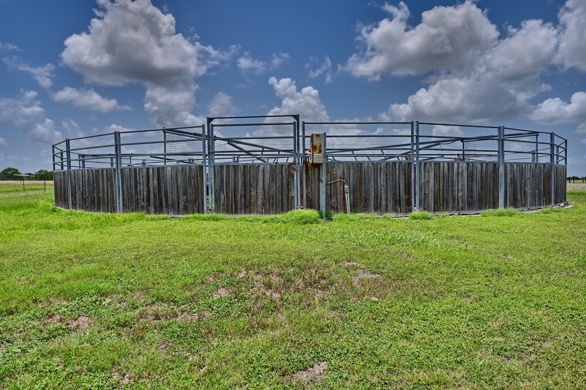 3235 E 1-10 Frontage Road