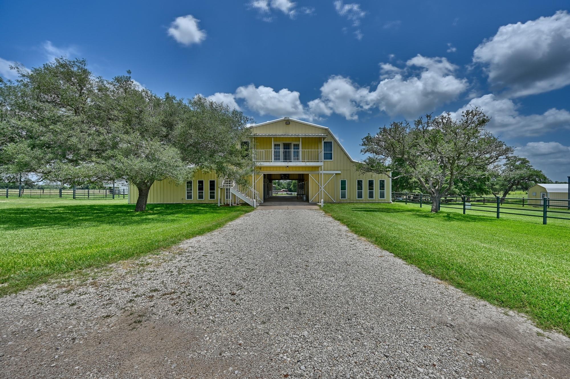 3235 E 1-10 Frontage Road