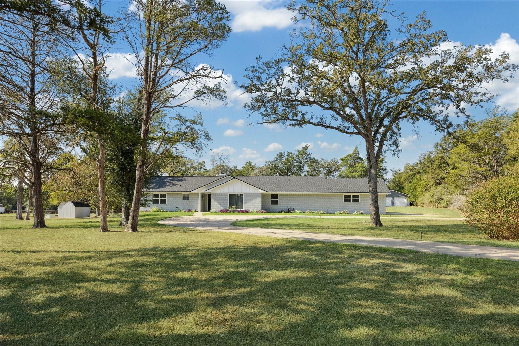 3455 Fm 1948 Road N