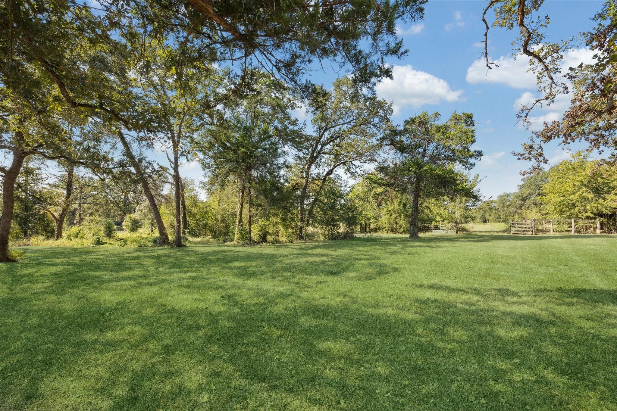 3455 Fm 1948 Road N