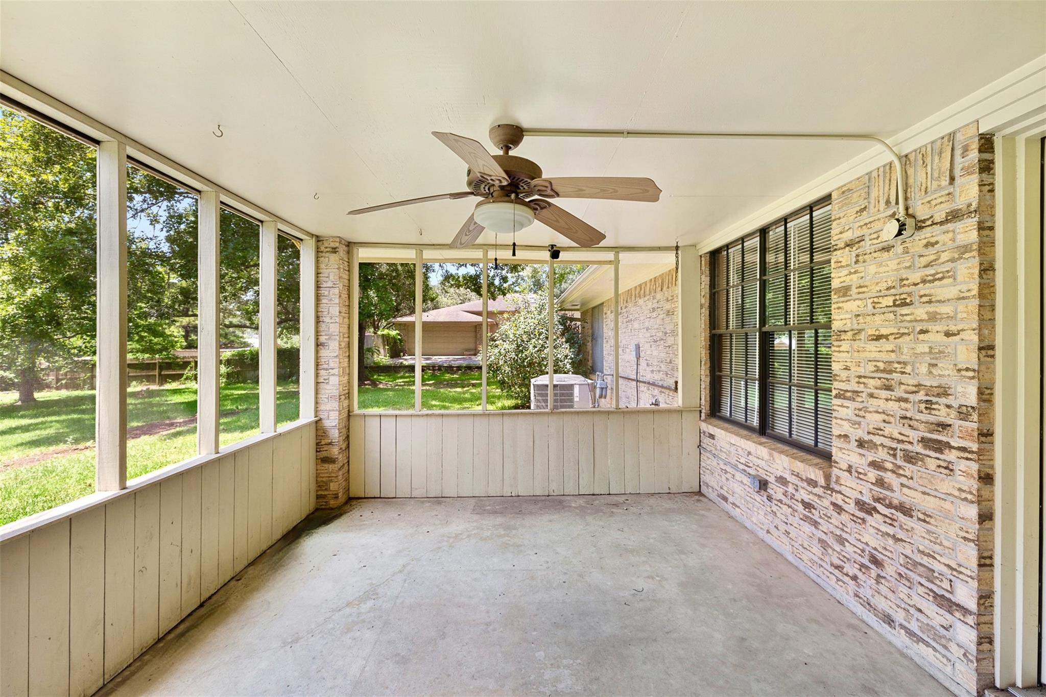 2710 Heather Glen