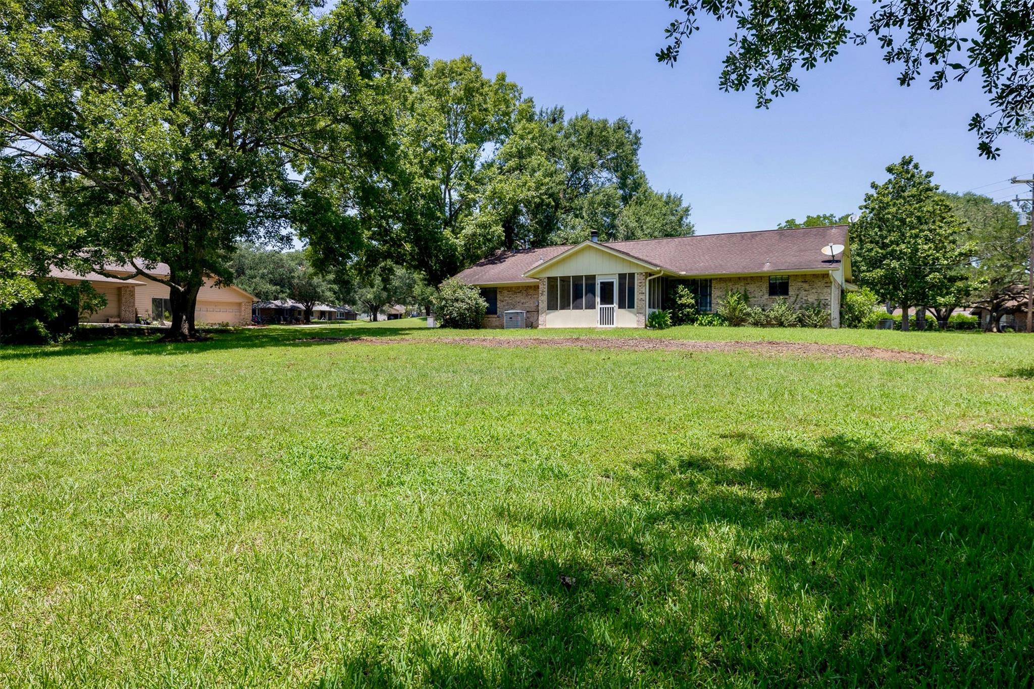 2710 Heather Glen
