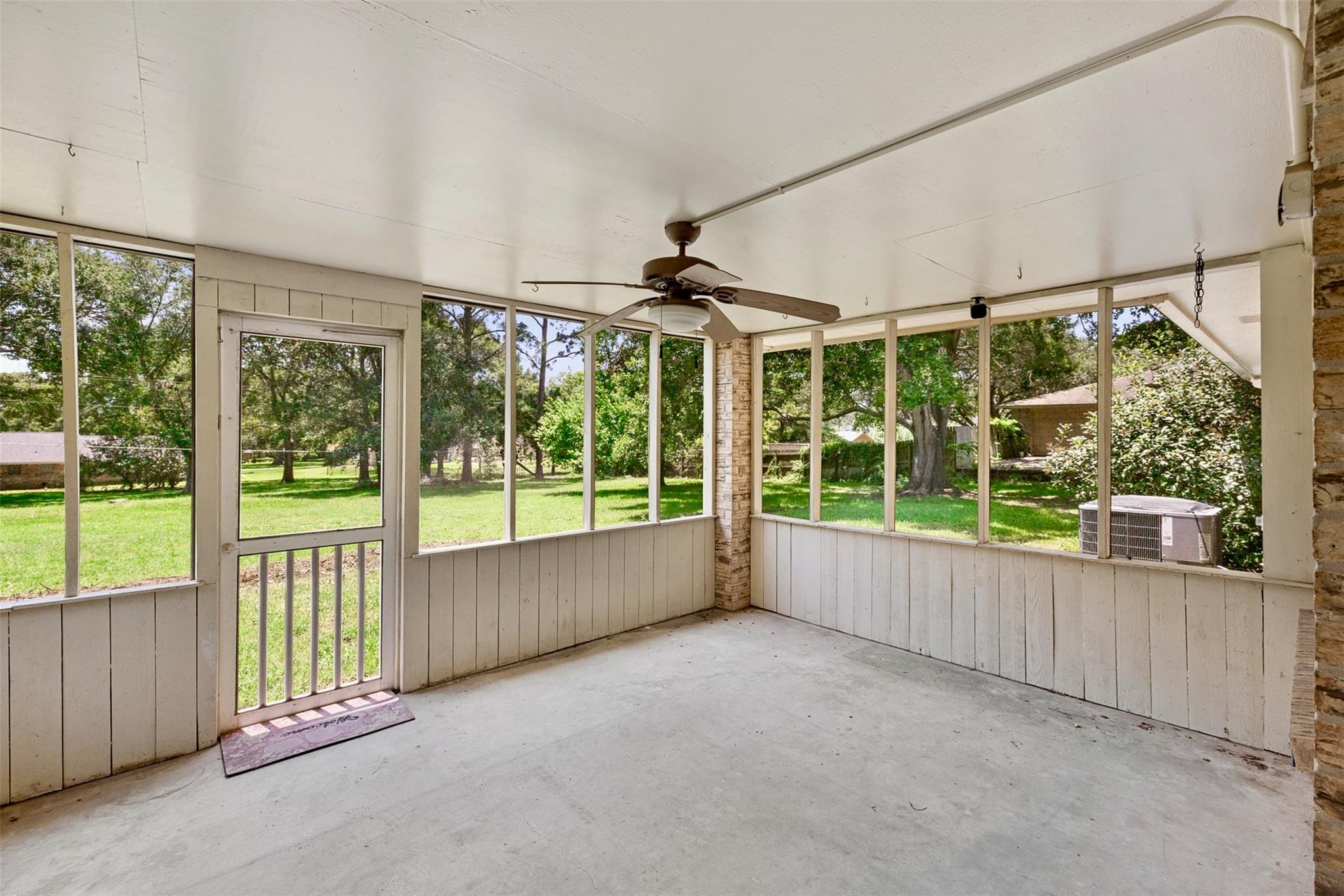 2710 Heather Glen